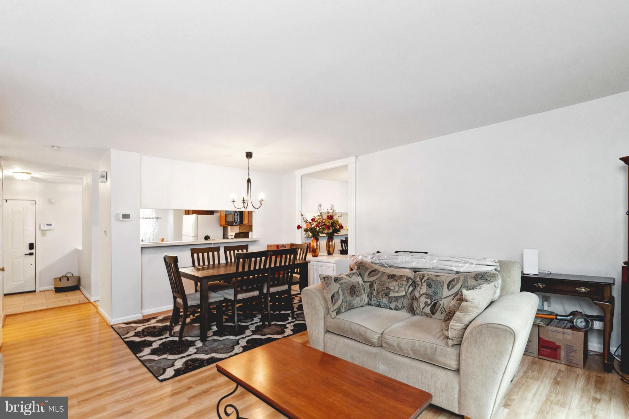 ROLLING BROOK - Residential