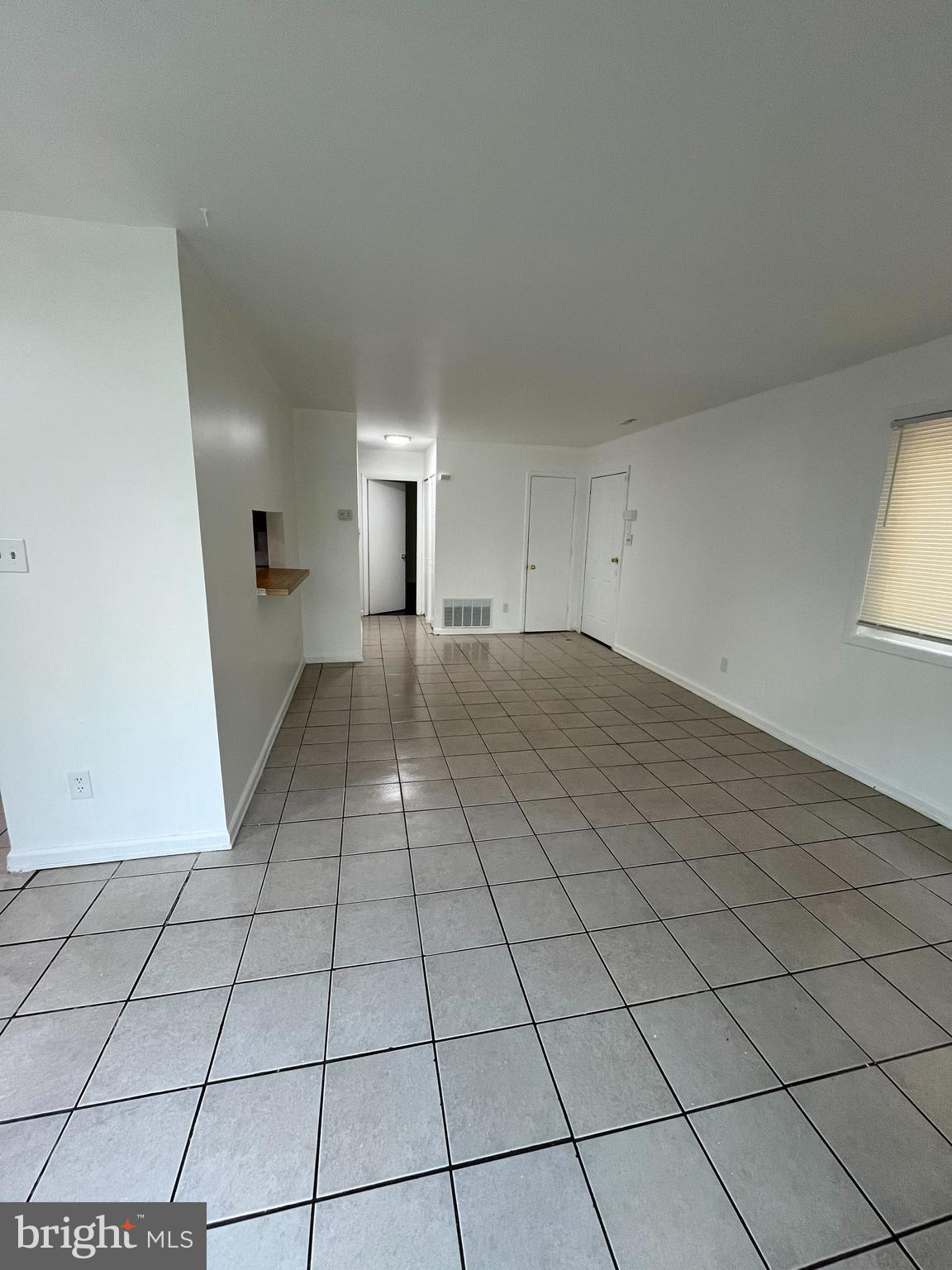 EDGEWATER VILLAGE - Residential Lease