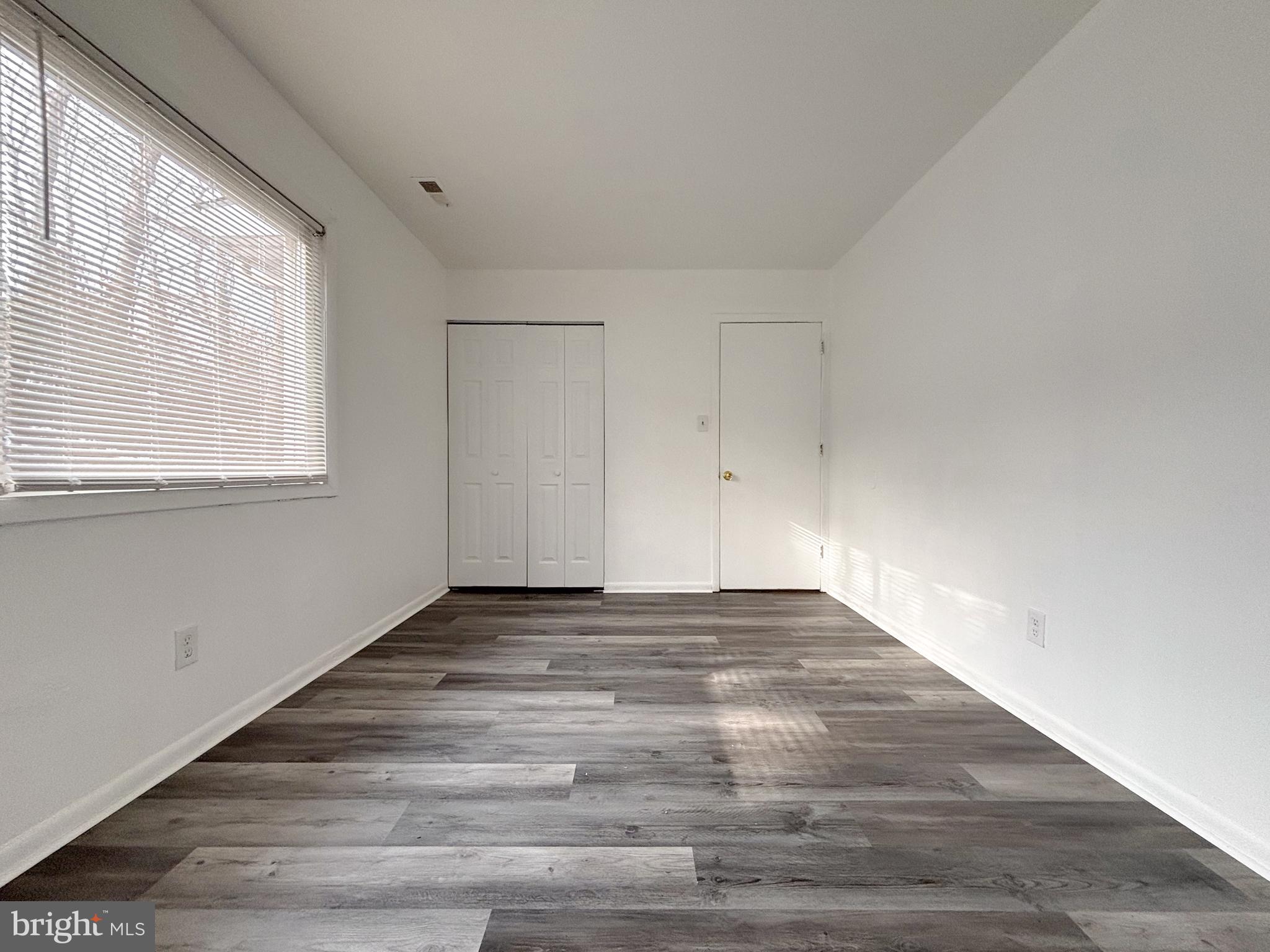 EDGEWATER VILLAGE - Residential Lease