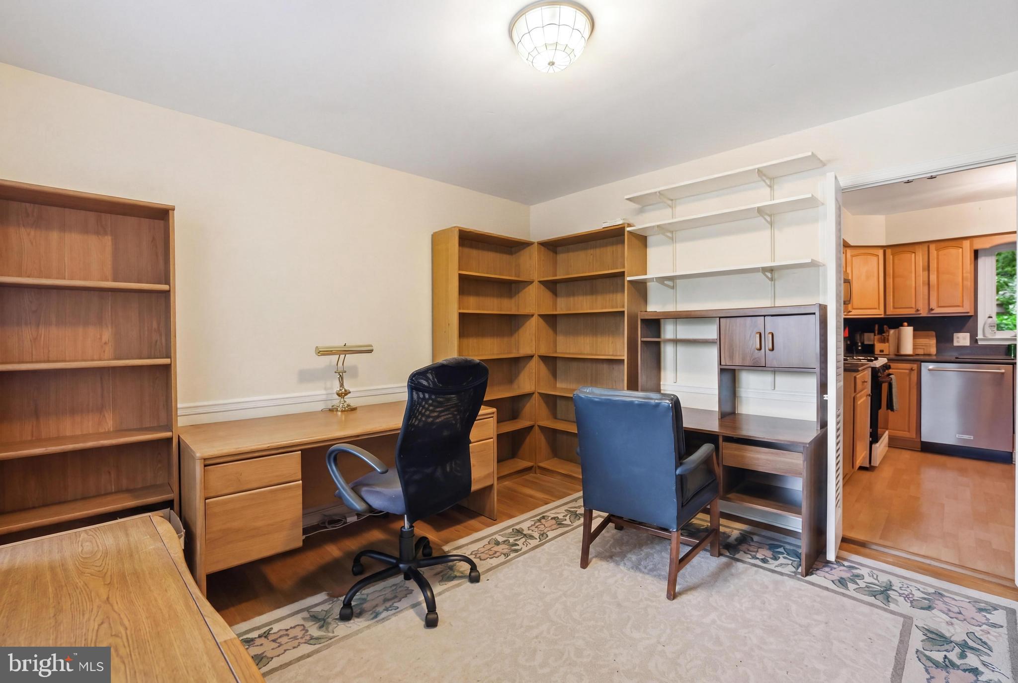 CANTERBURY WOODS - Residential
