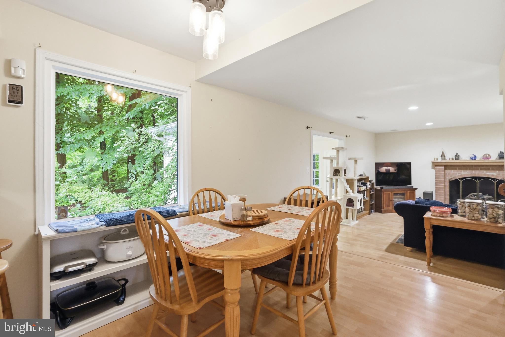CANTERBURY WOODS - Residential