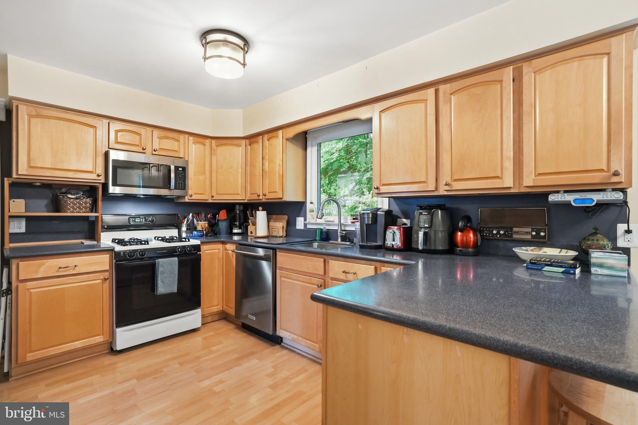 CANTERBURY WOODS - Residential