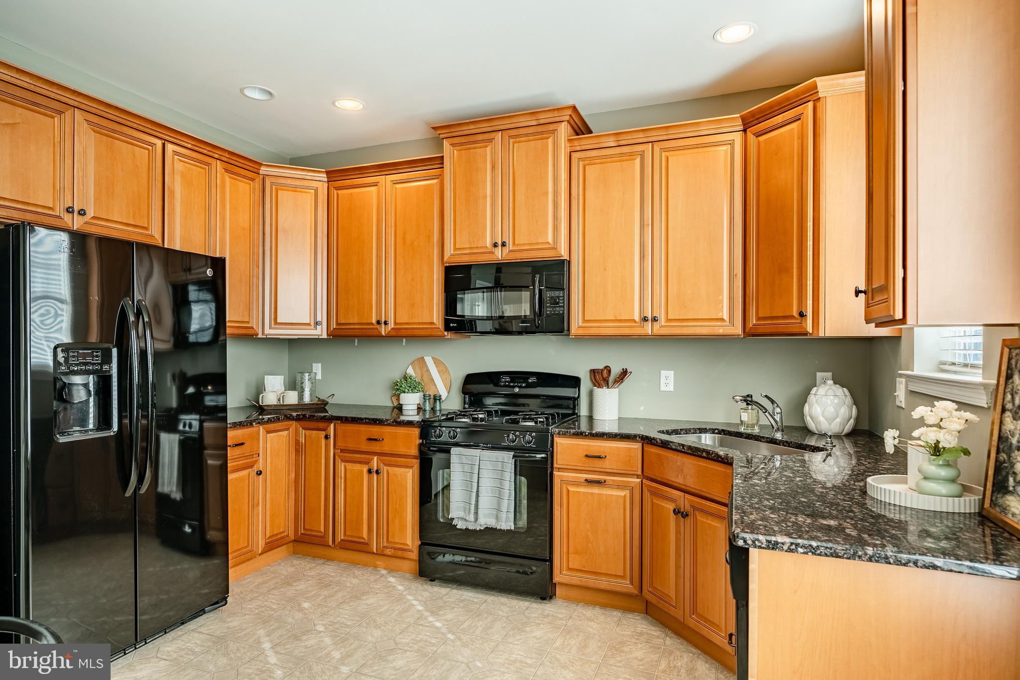 ARBOURS AT W GOSHEN - Residential