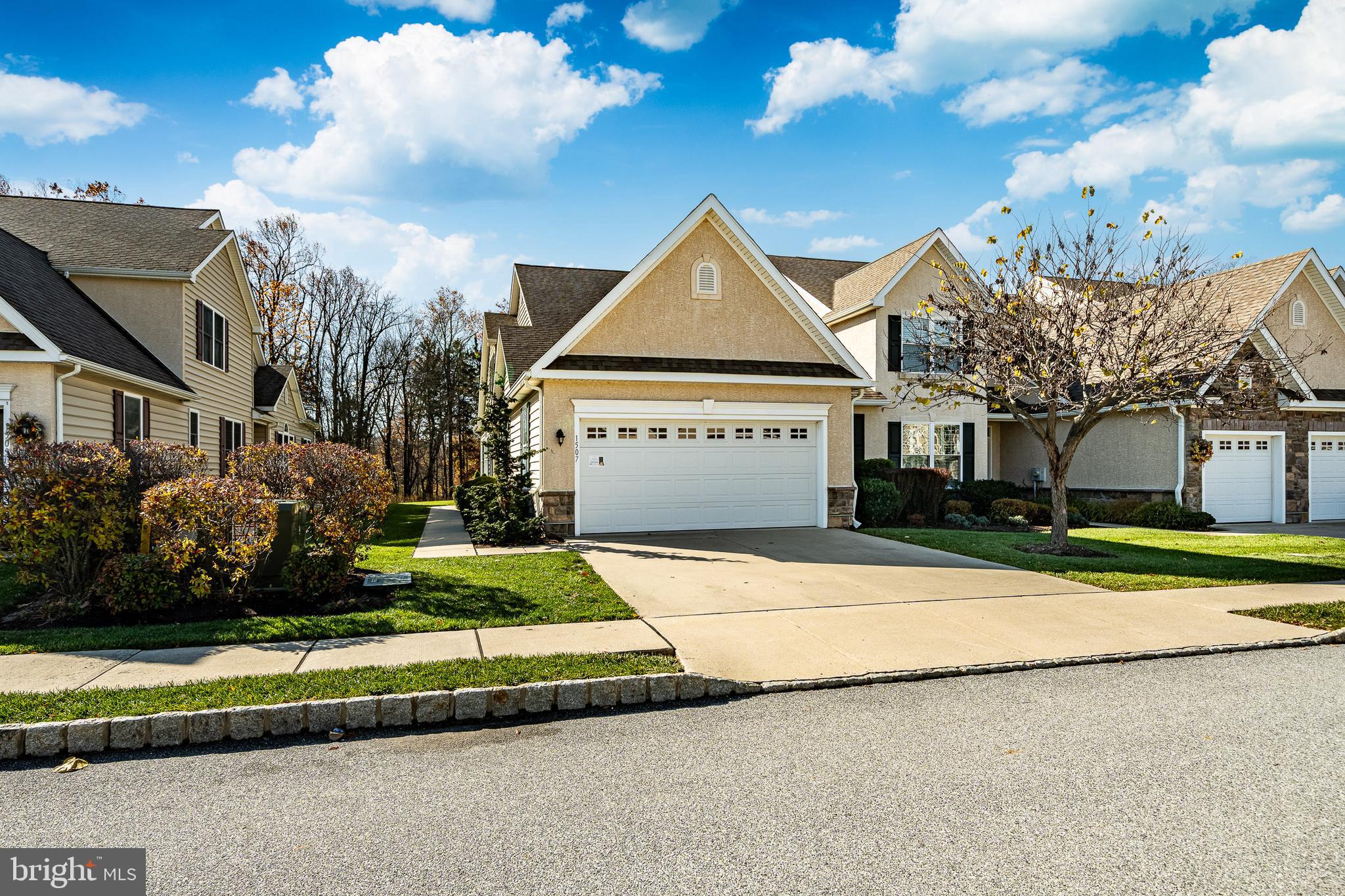 ARBOURS AT W GOSHEN - Residential