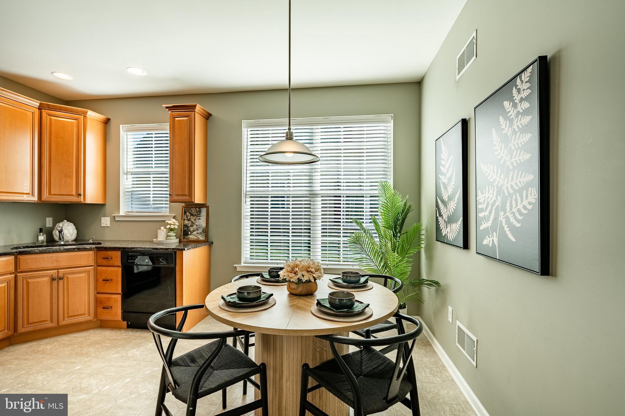 ARBOURS AT W GOSHEN - Residential