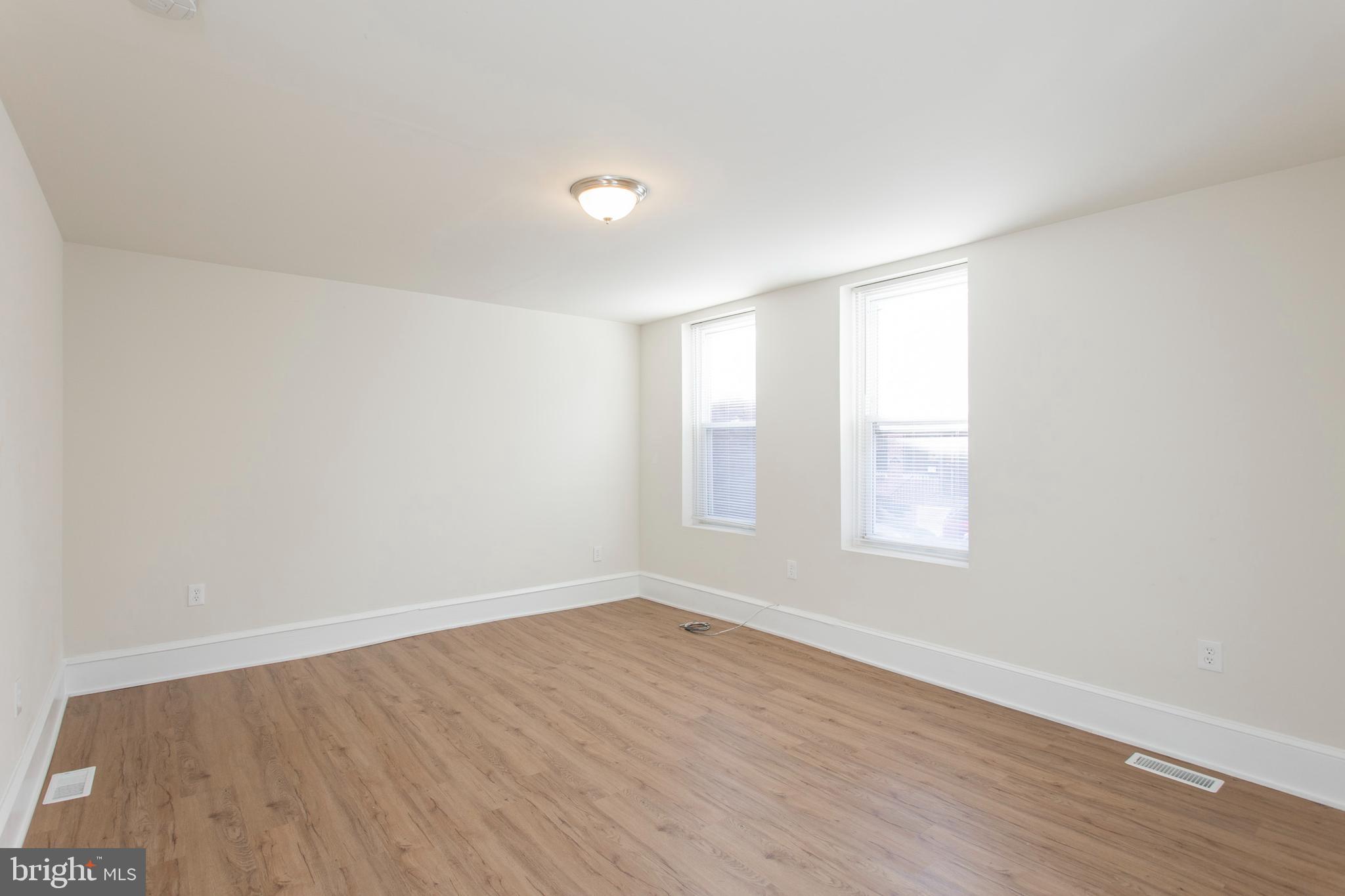 GRADUATE HOSPITAL - Residential Income