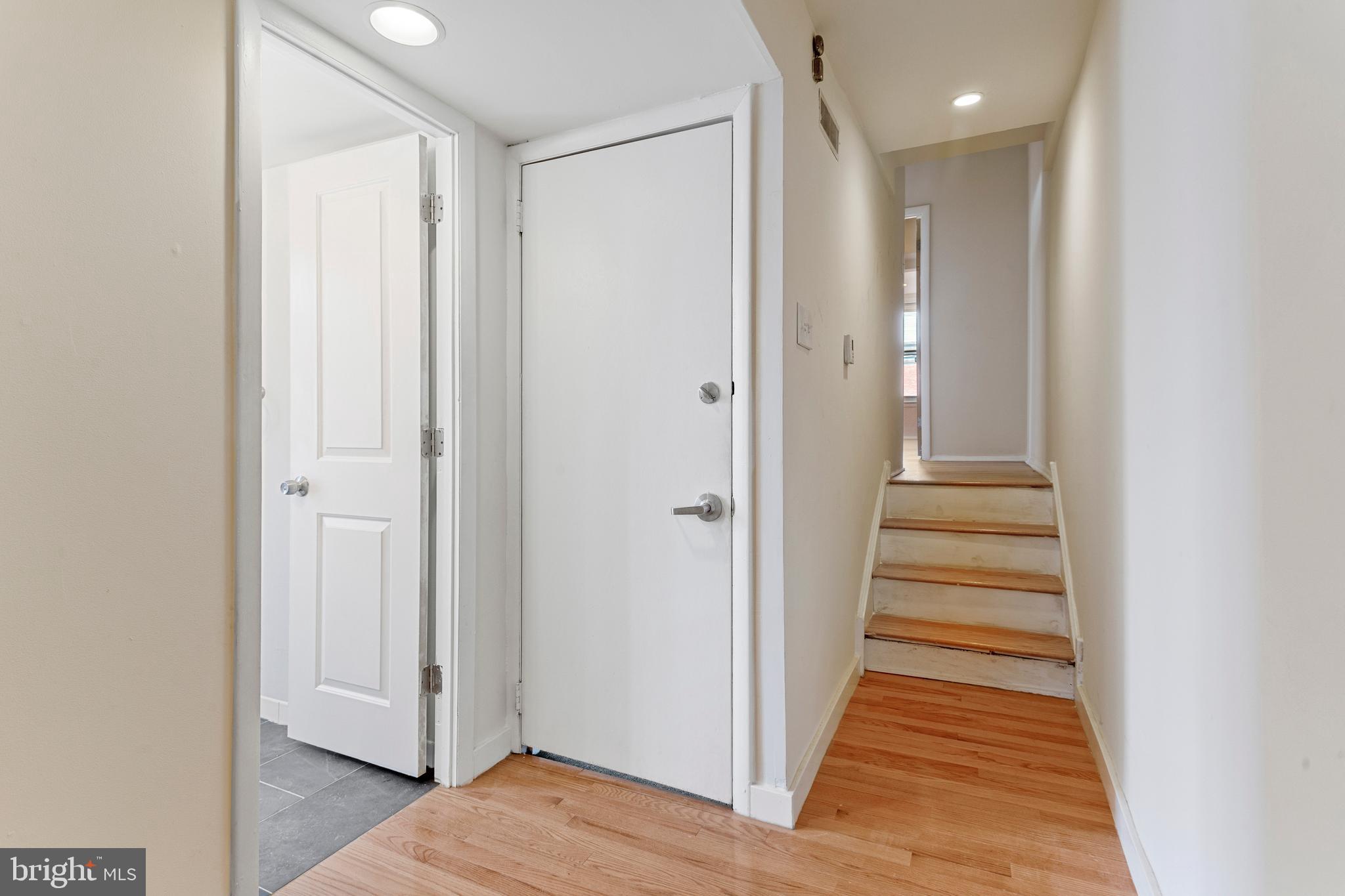 GRADUATE HOSPITAL - Residential Income