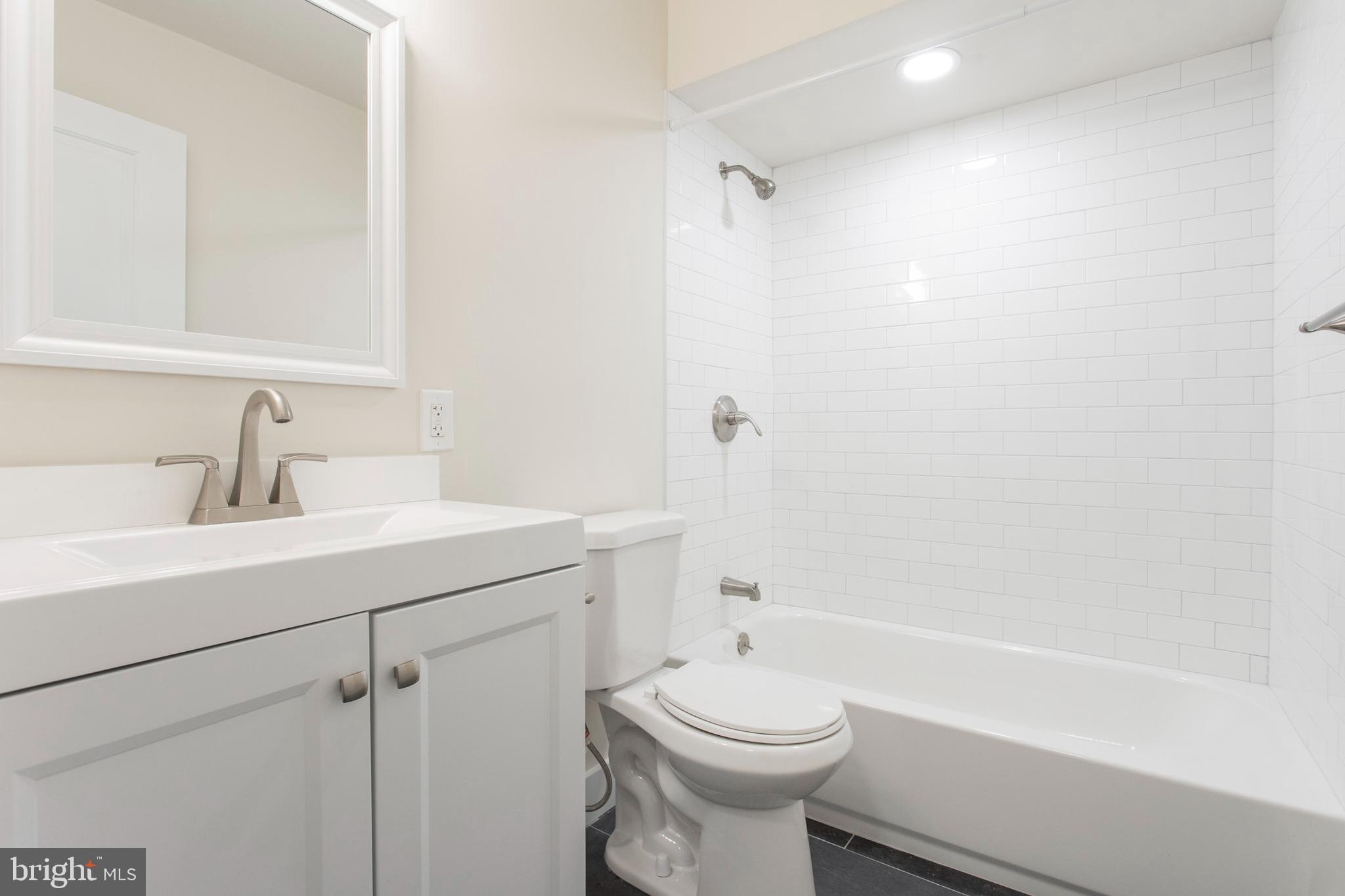 GRADUATE HOSPITAL - Residential Income