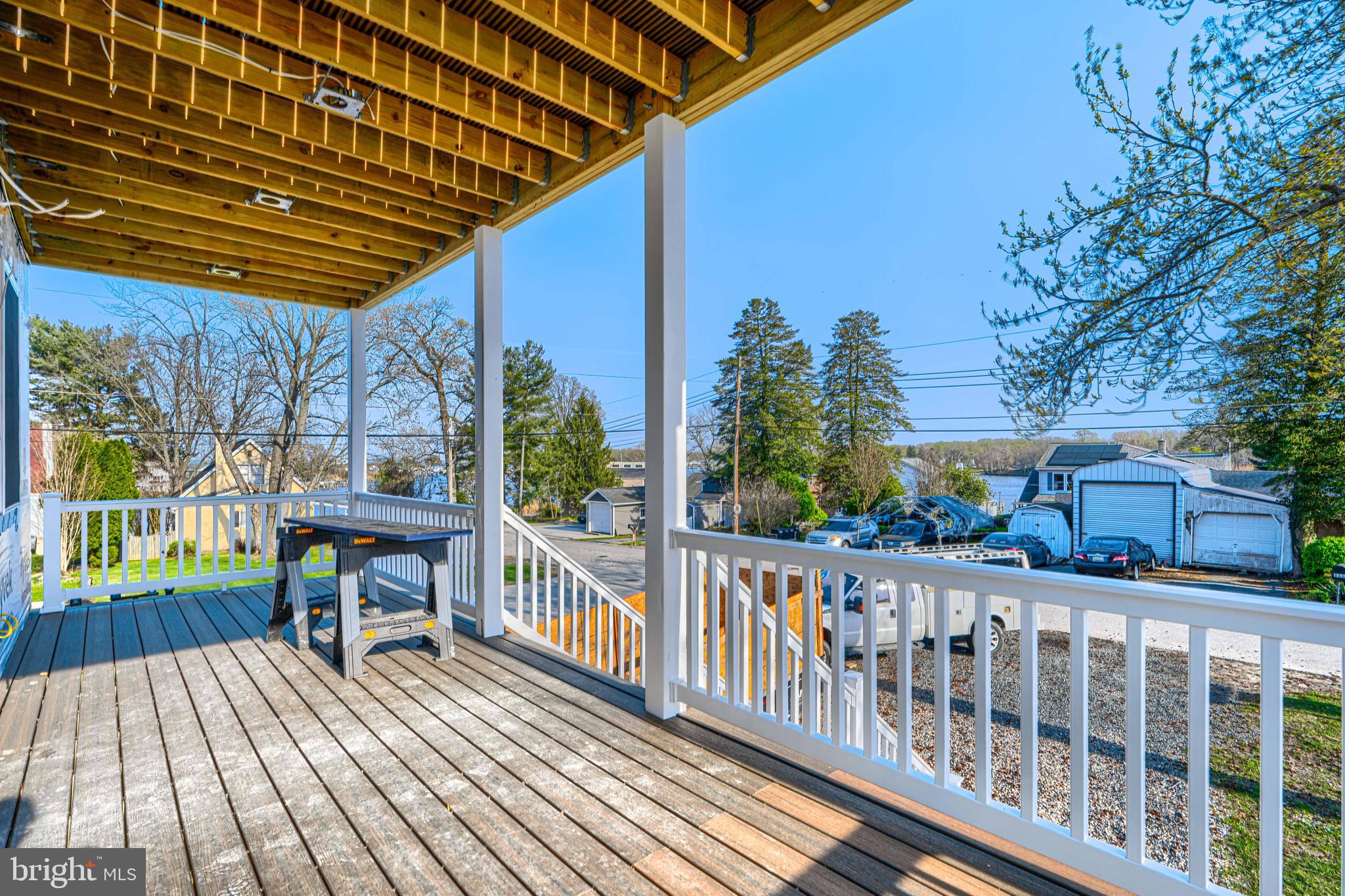 SUE GROVE - Residential