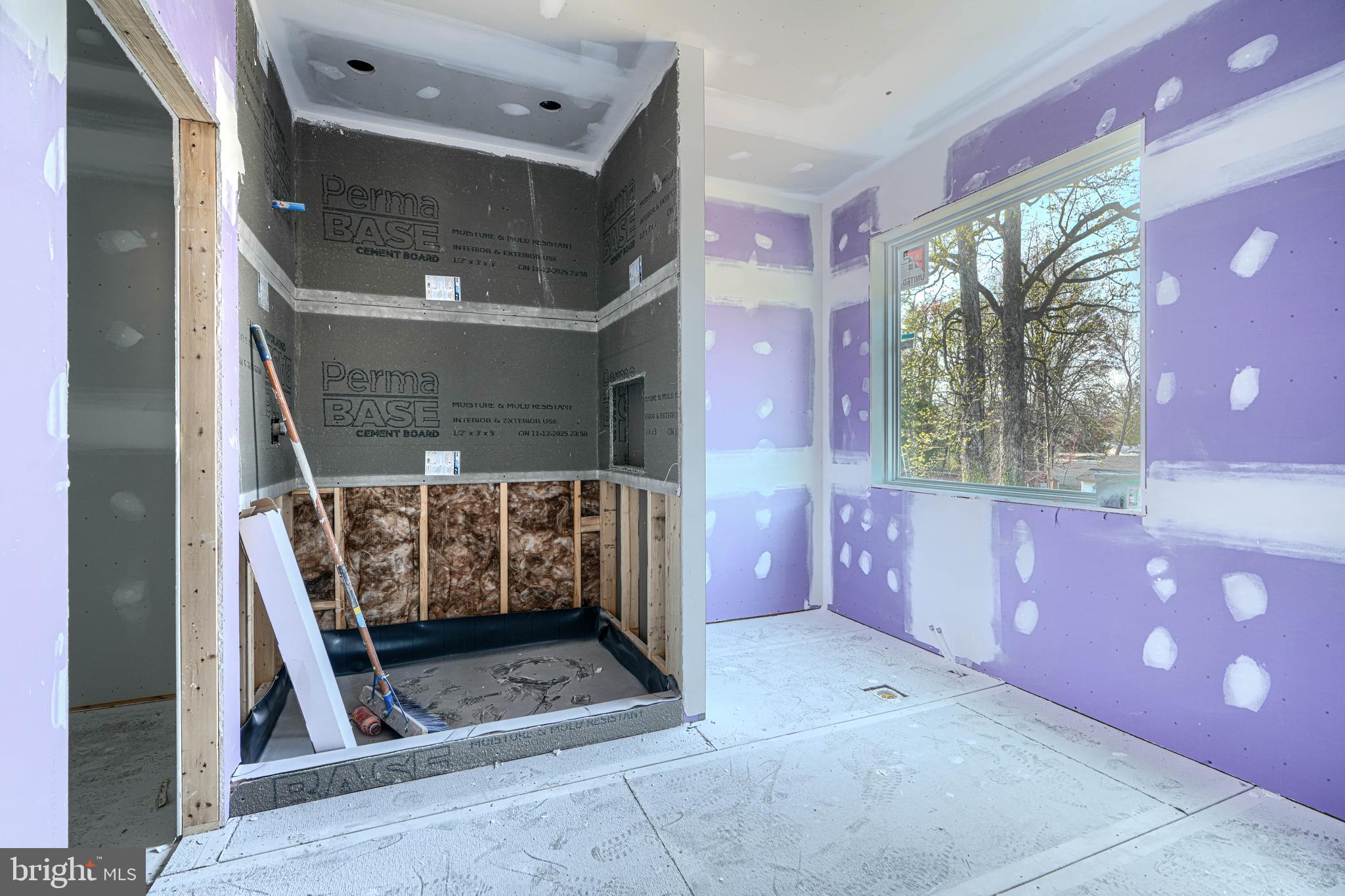 SUE GROVE - Residential