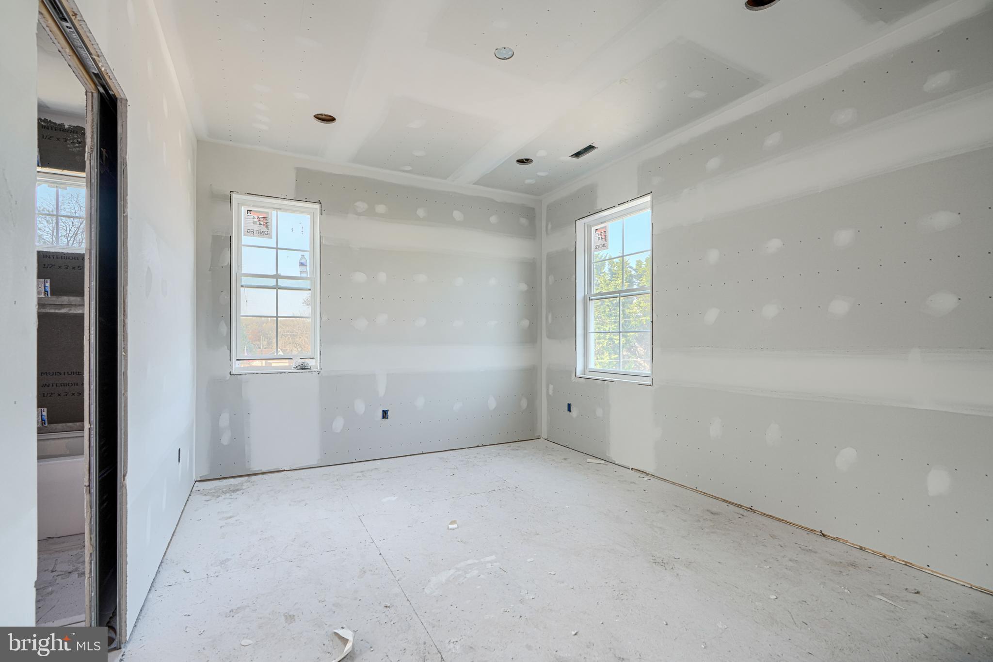 SUE GROVE - Residential