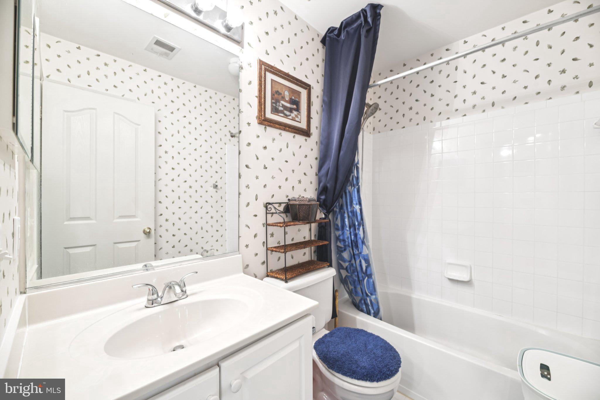 GRAYSTONE AT MARLBOROUGH - Residential