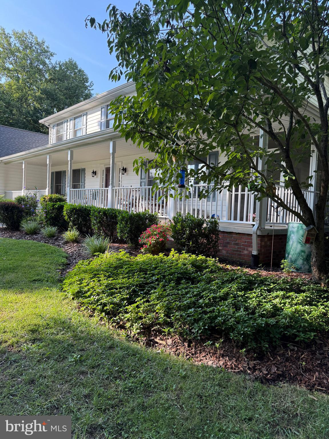 8405 VIRGINIA COURT