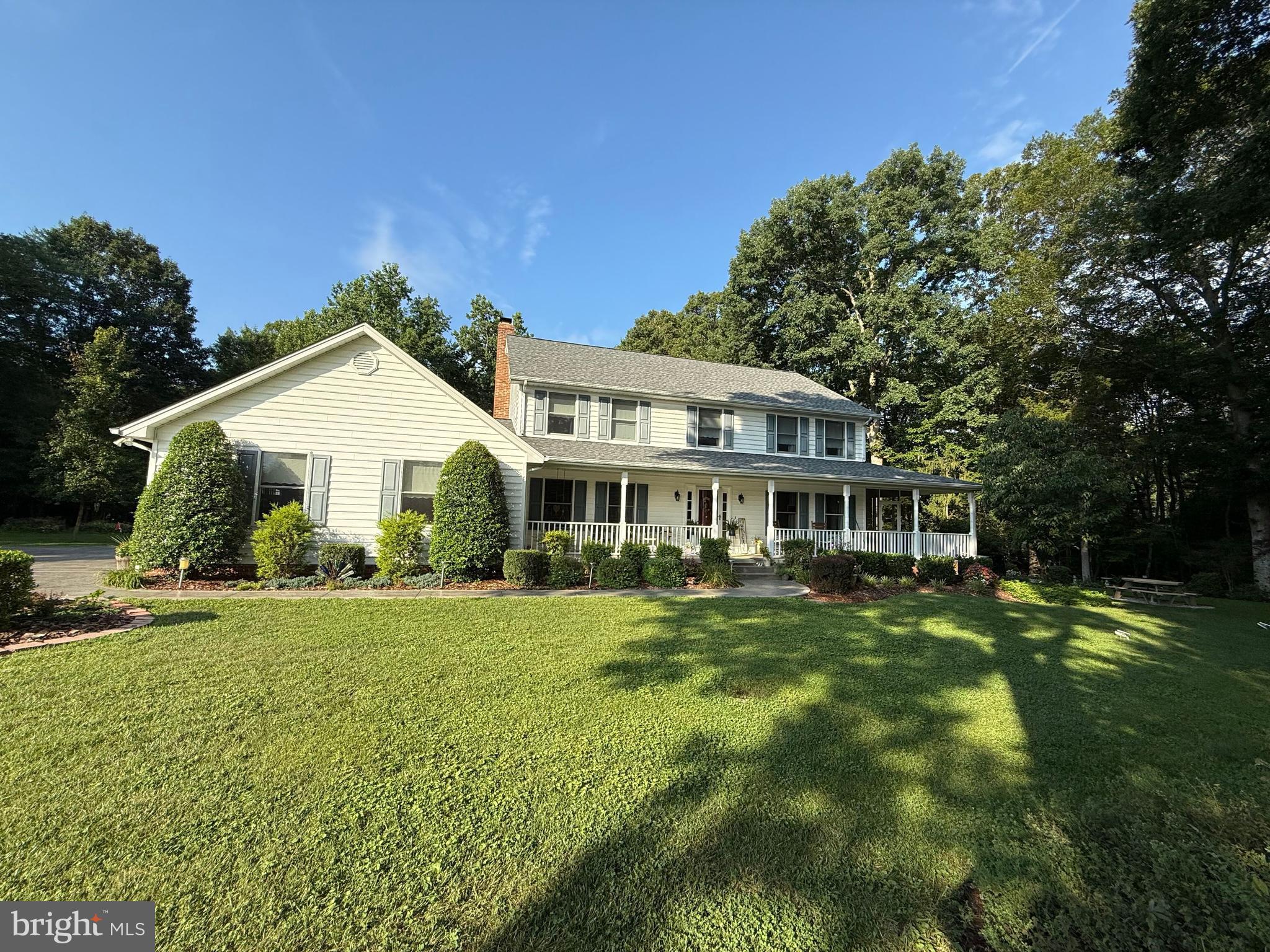 8405 VIRGINIA COURT