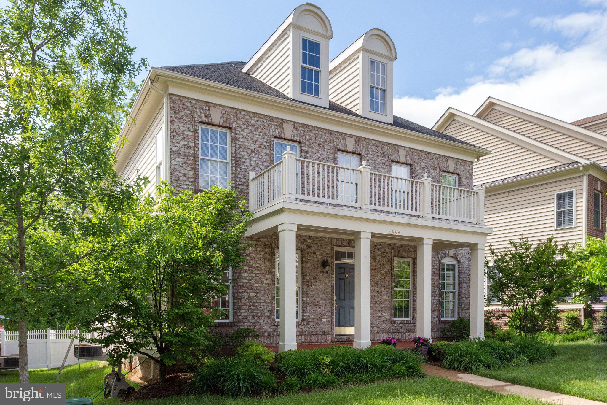 2894 SWANEE LANE