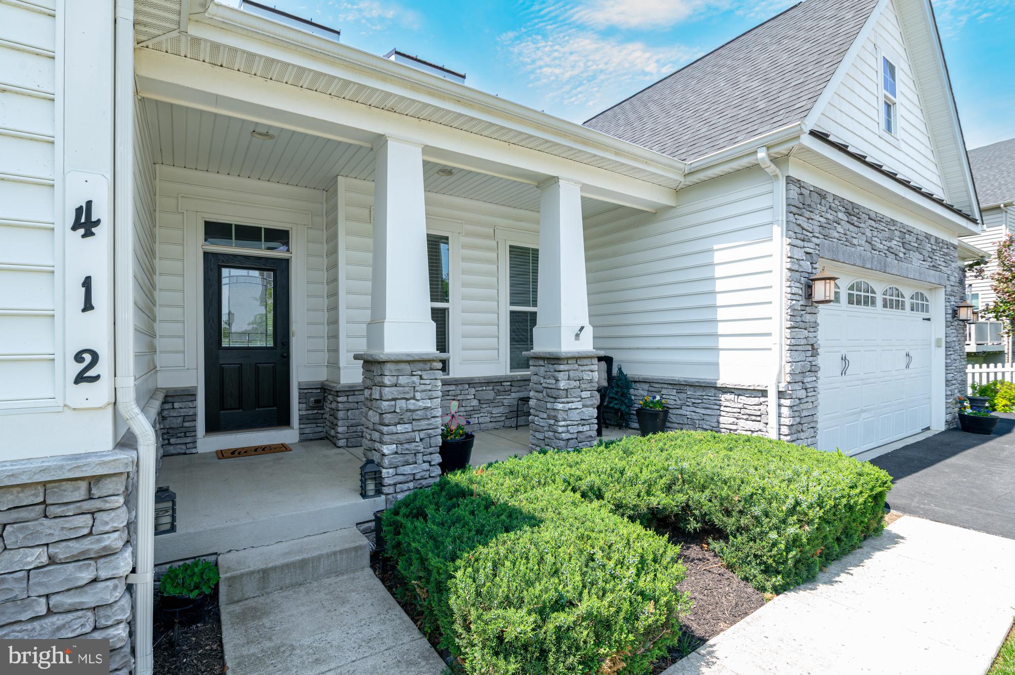 412 POTOMAC VIEW PARKWAY