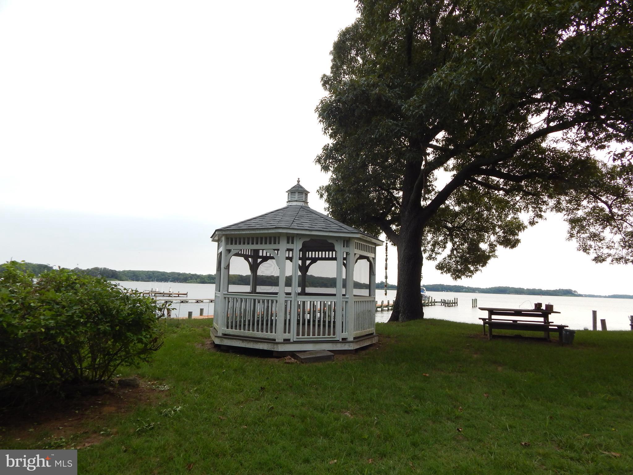 MAGO VISTA - Residential