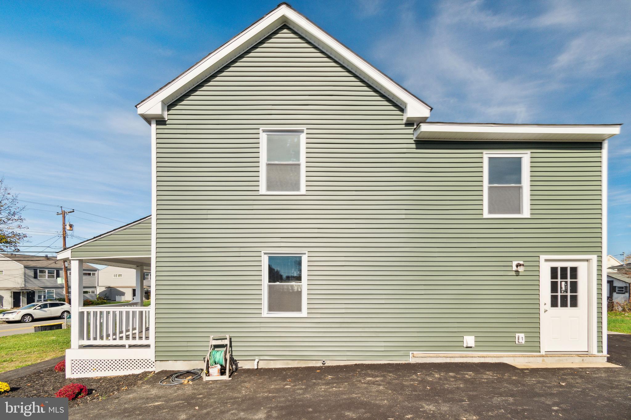 WINTERS HEIGHTS - Residential