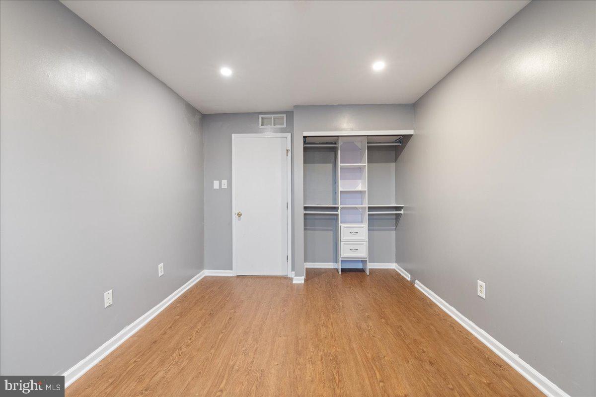 WILLOW STREAM - Residential