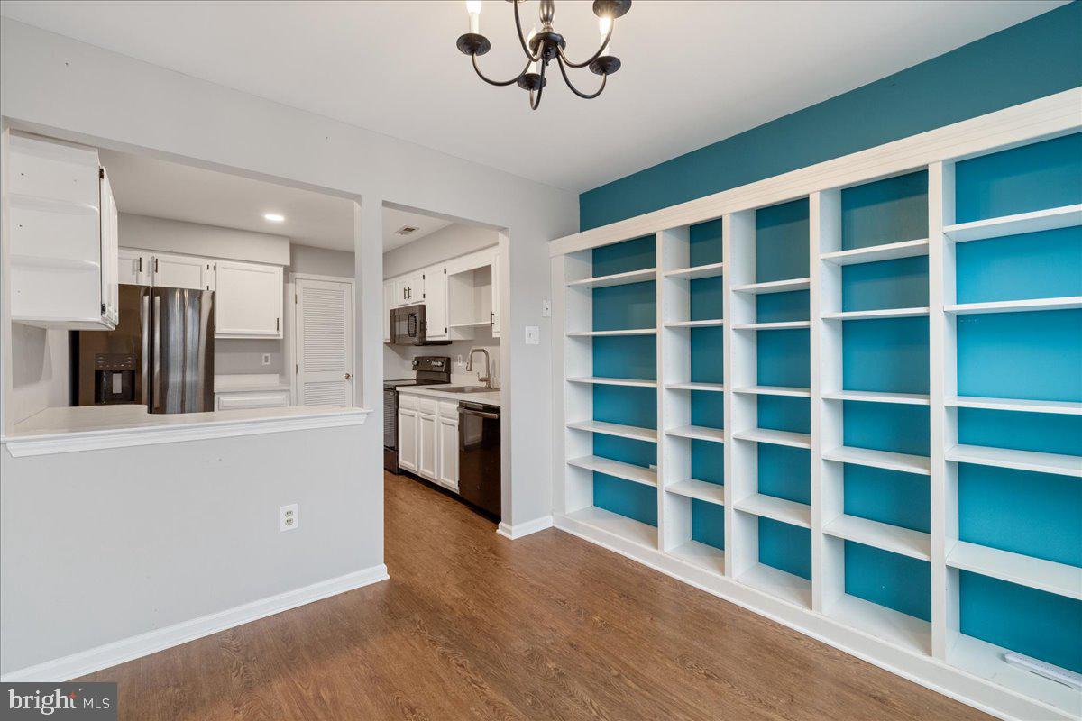 WILLOW STREAM - Residential