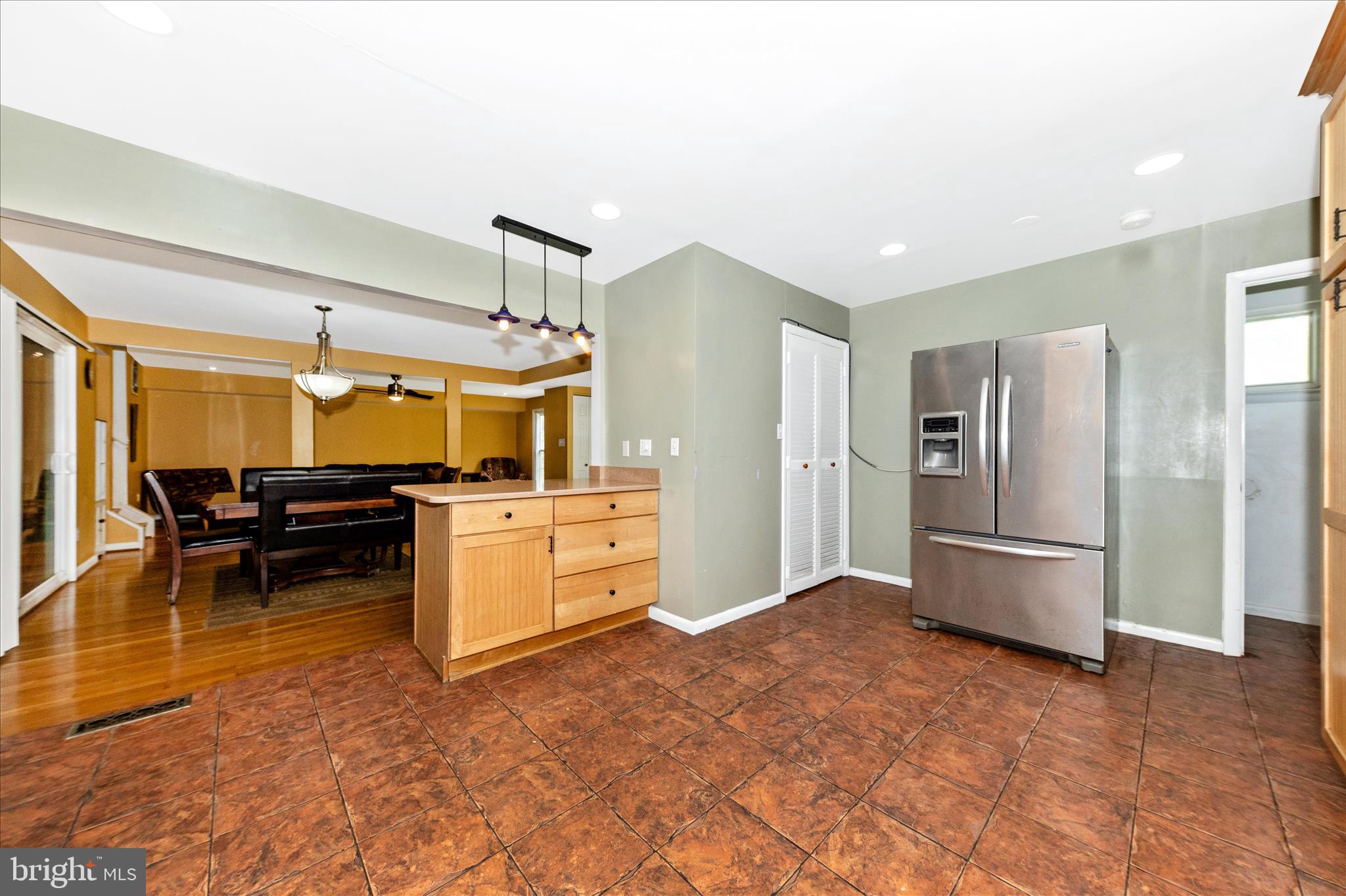 KEMP MILL ESTATES - Residential