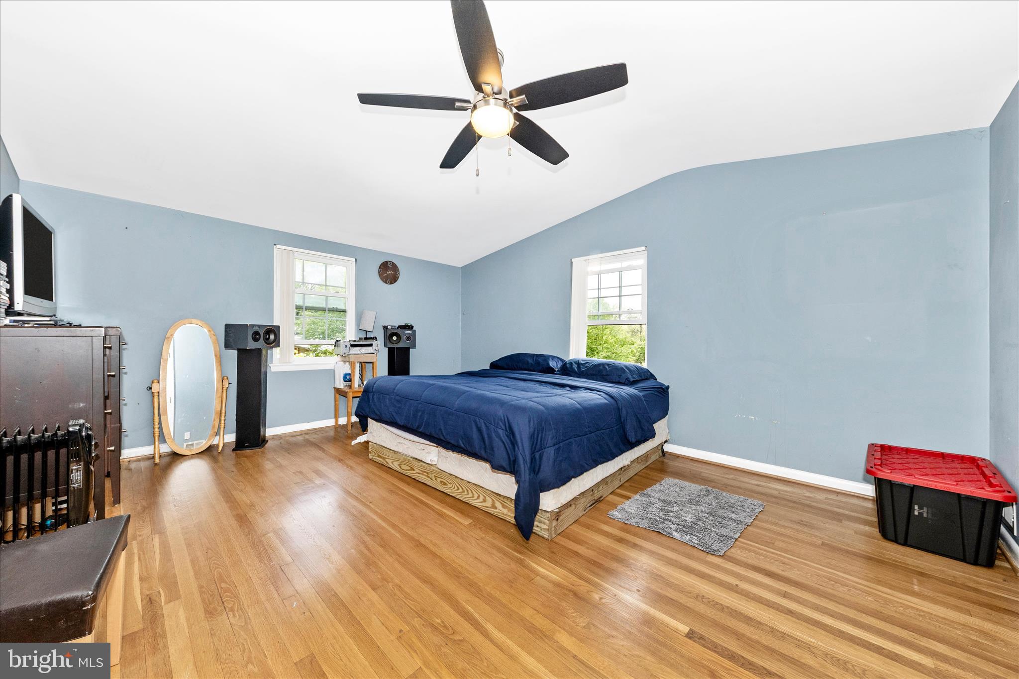 KEMP MILL ESTATES - Residential