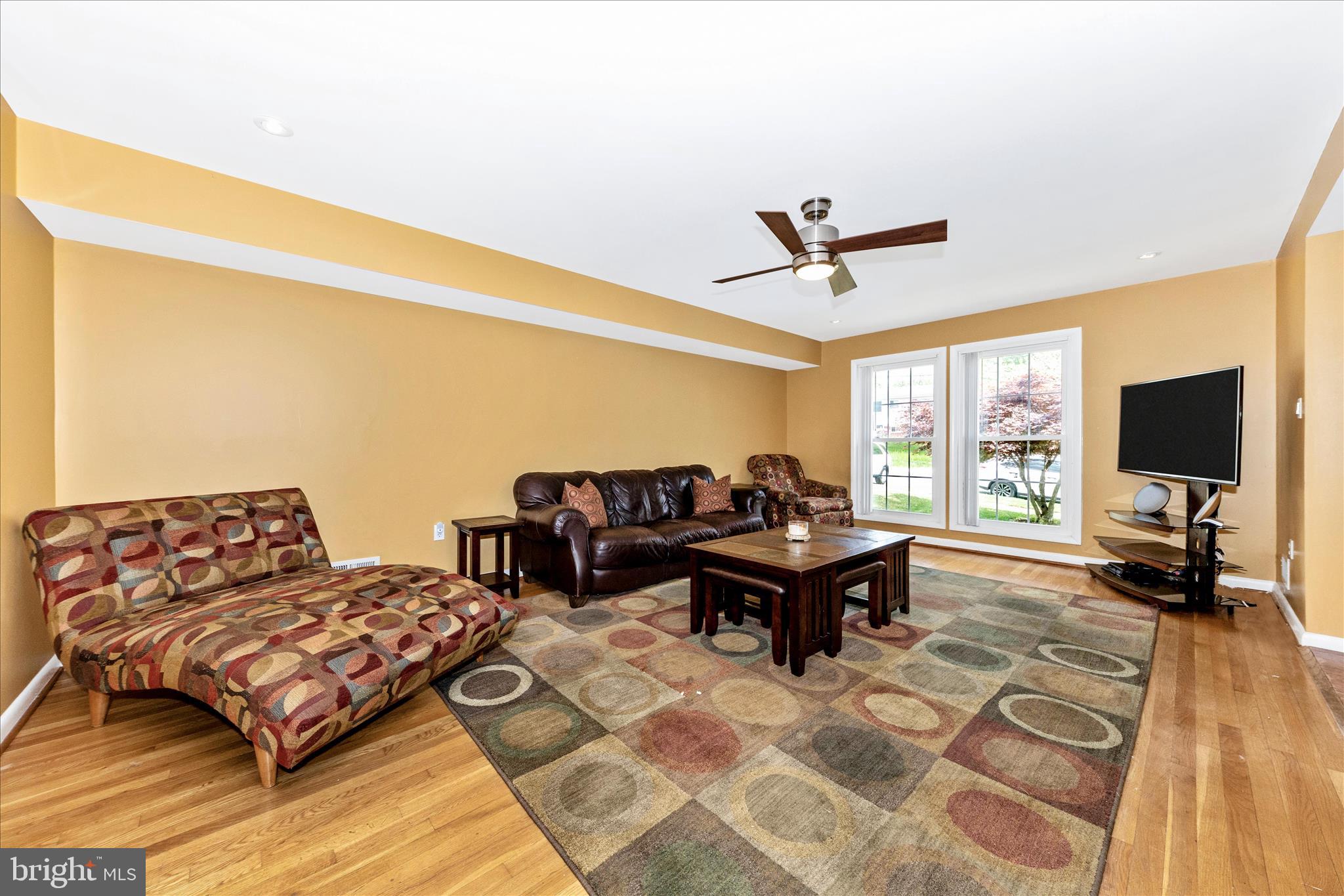 KEMP MILL ESTATES - Residential