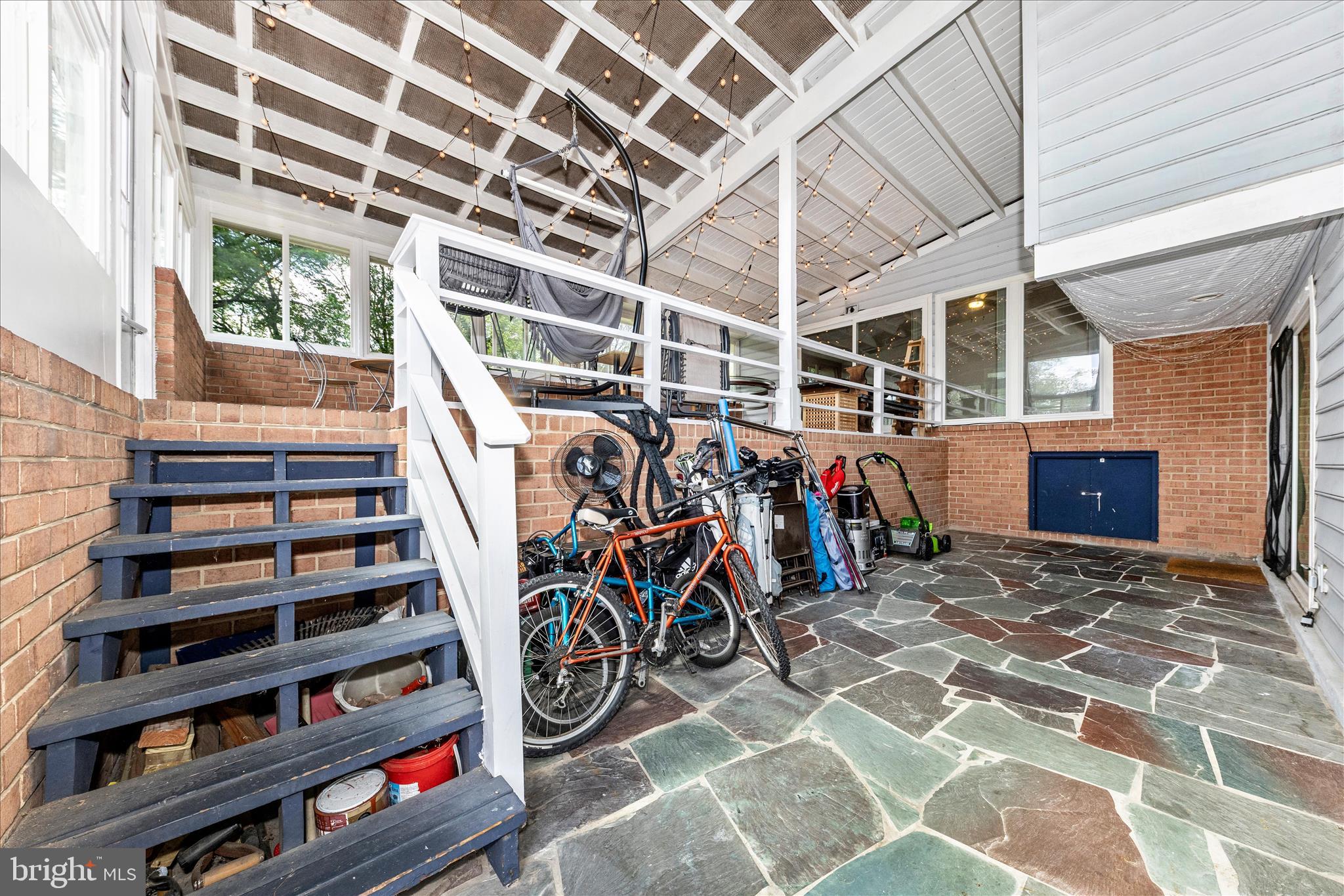 KEMP MILL ESTATES - Residential