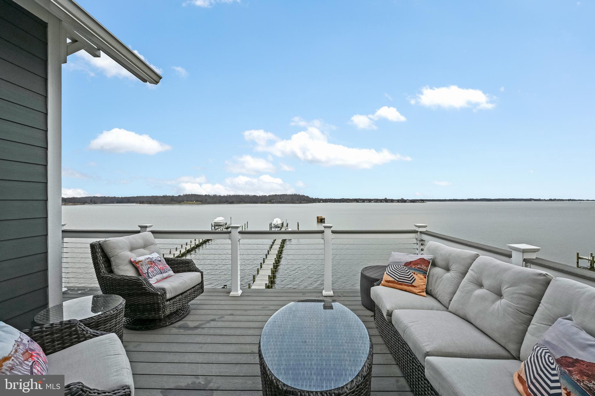 LOCH HAVEN - Residential