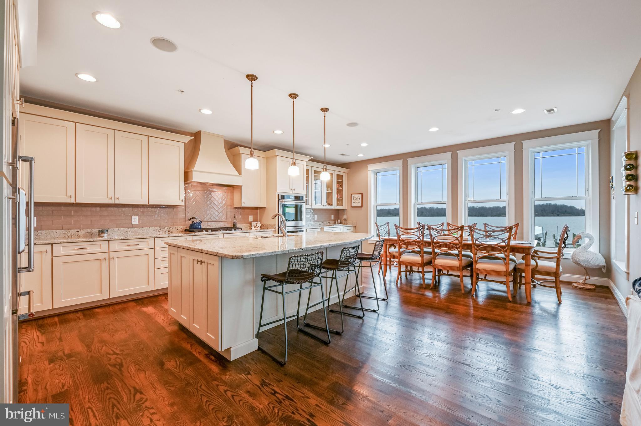 LOCH HAVEN - Residential