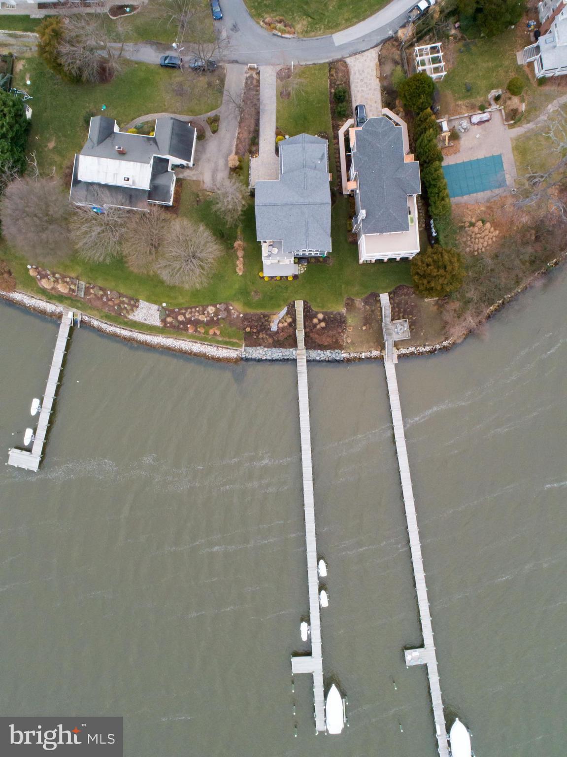 LOCH HAVEN - Residential