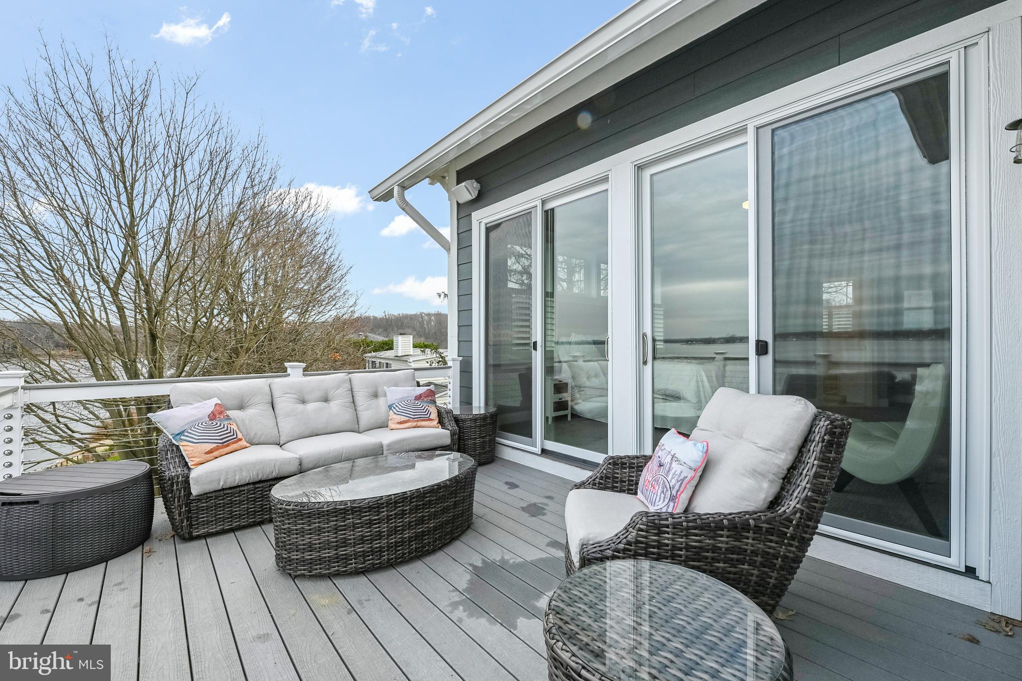 LOCH HAVEN - Residential