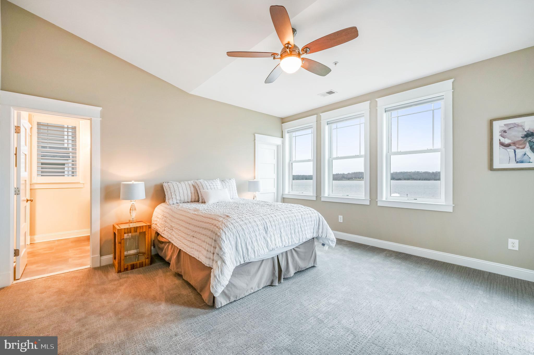 LOCH HAVEN - Residential