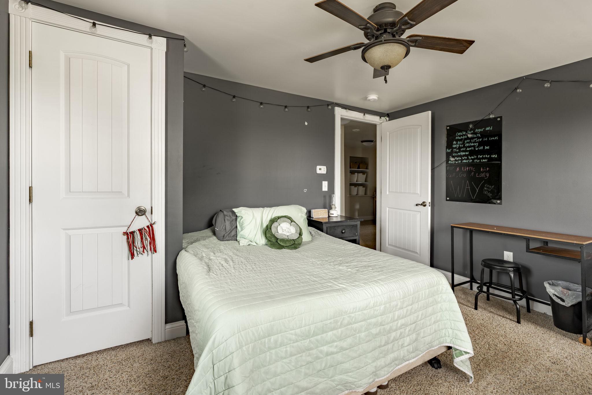 CAERNARVON TWP - Residential