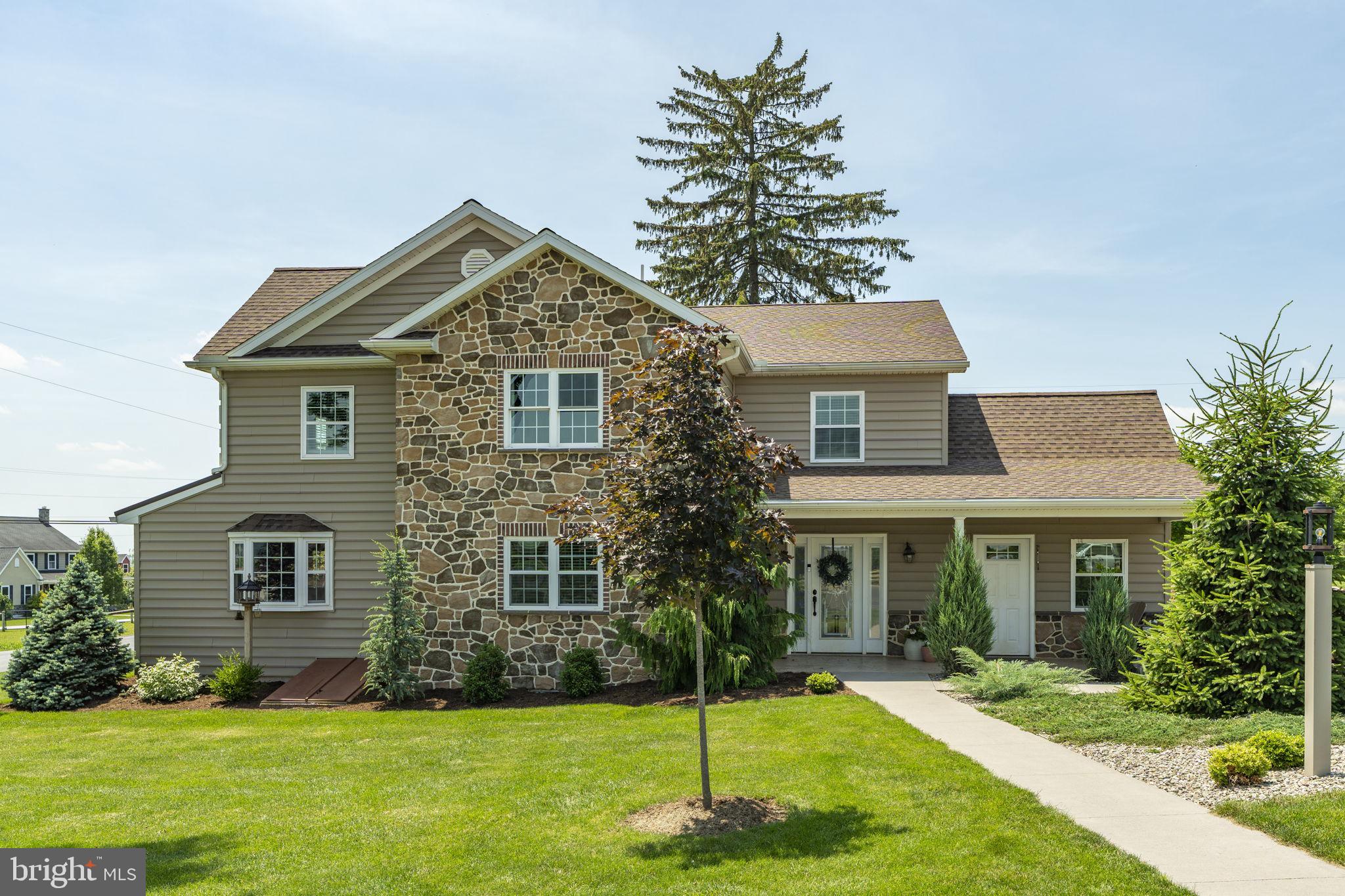 CAERNARVON TWP - Residential