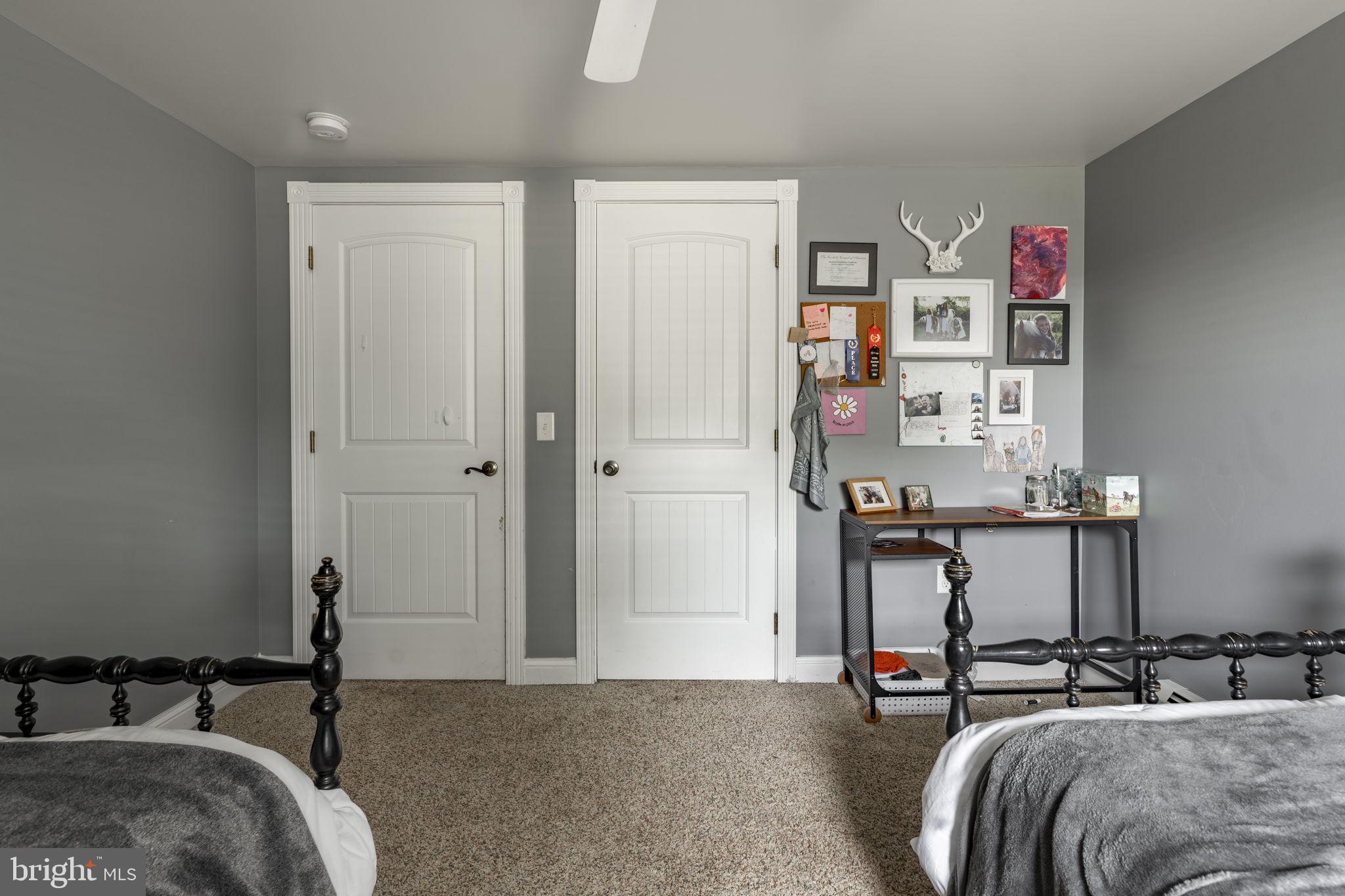 CAERNARVON TWP - Residential