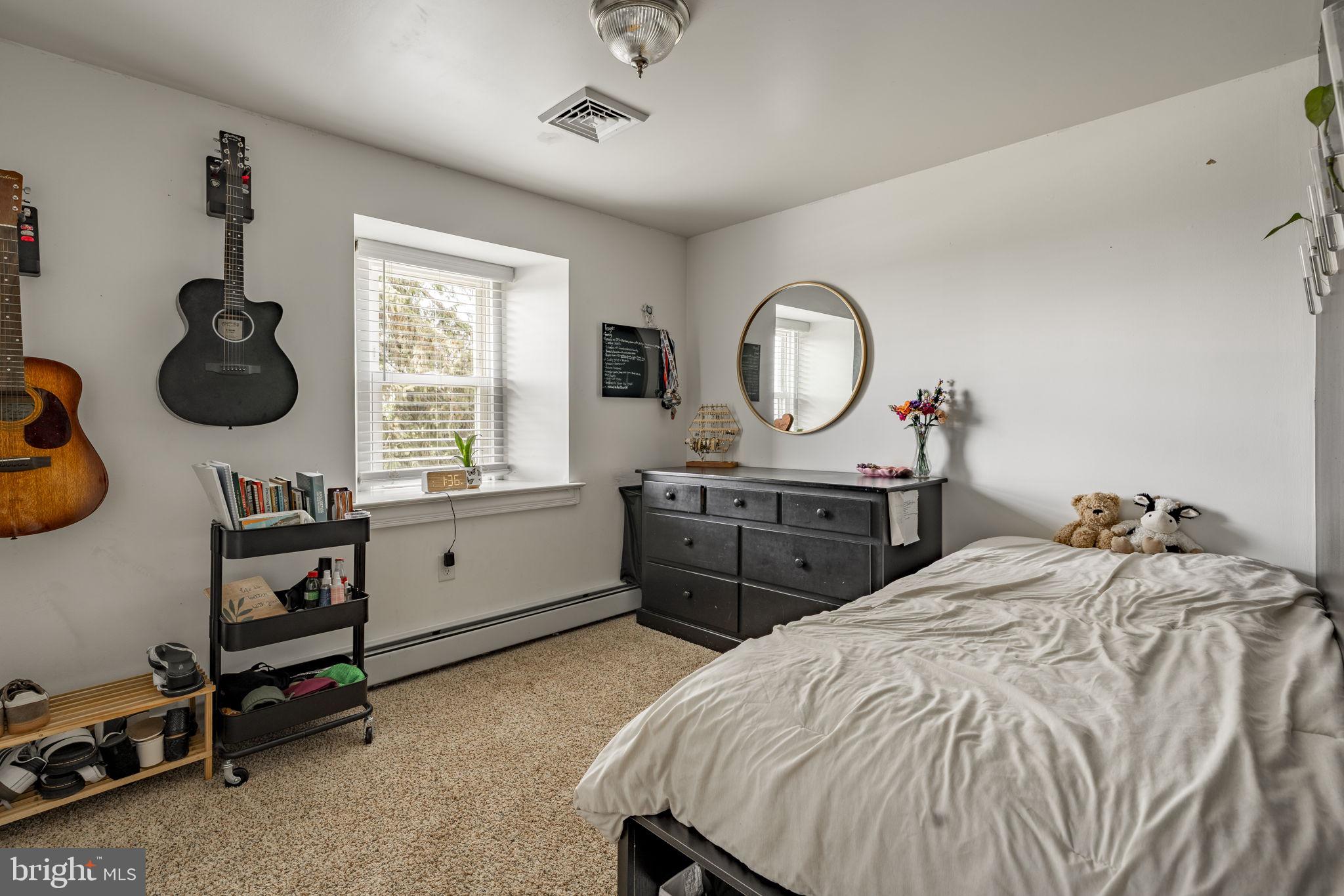 CAERNARVON TWP - Residential