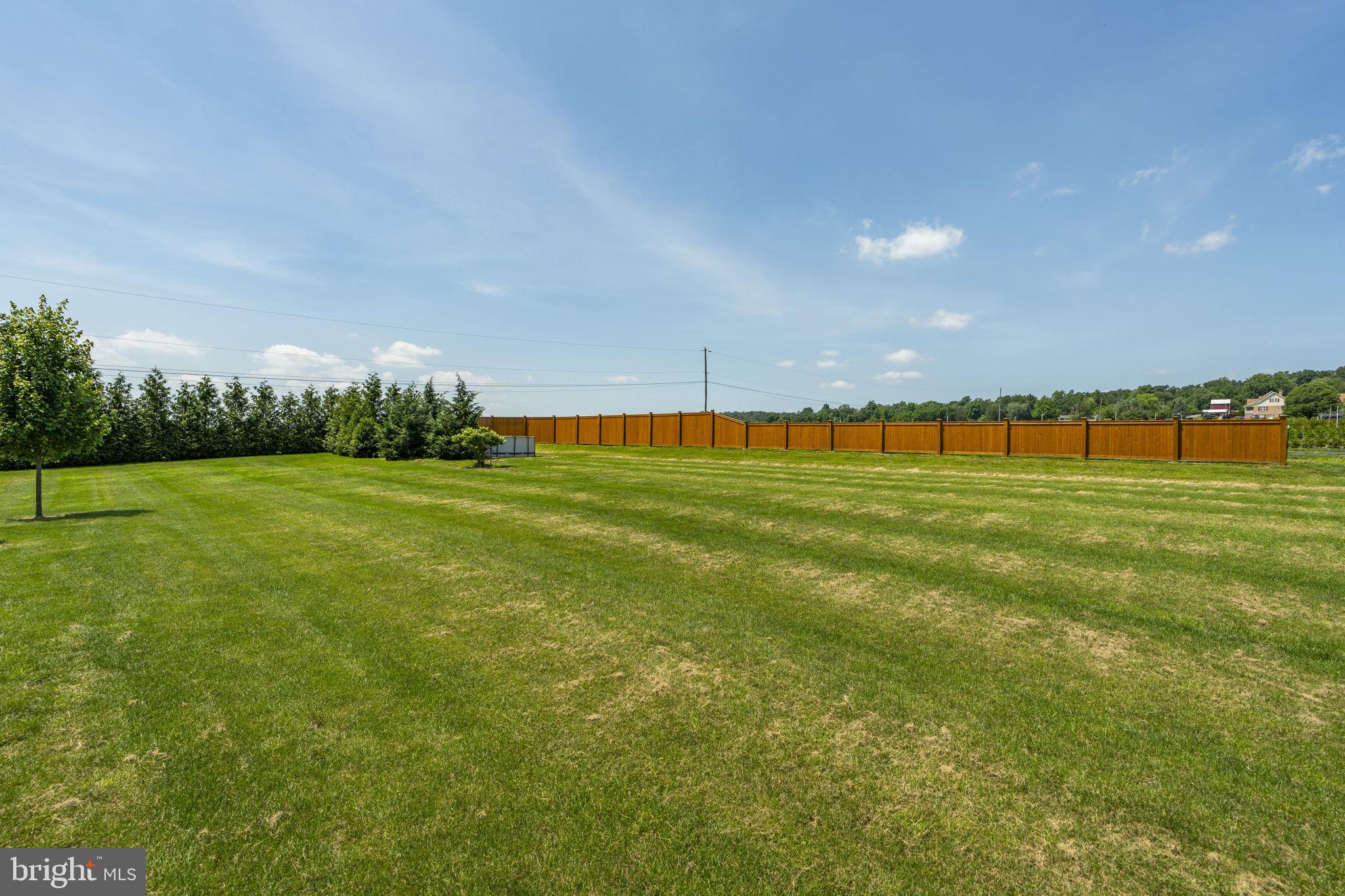 CAERNARVON TWP - Residential