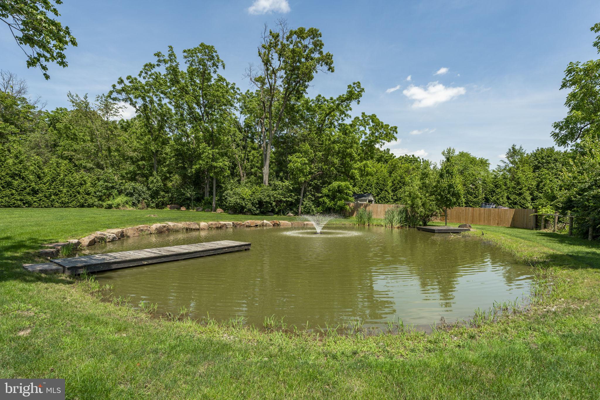 CAERNARVON TWP - Residential