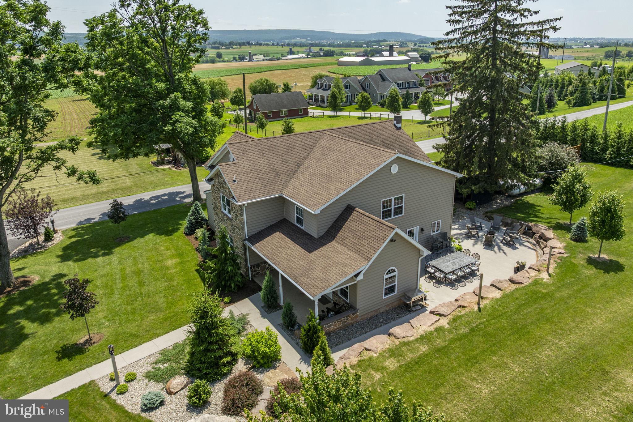 CAERNARVON TWP - Residential