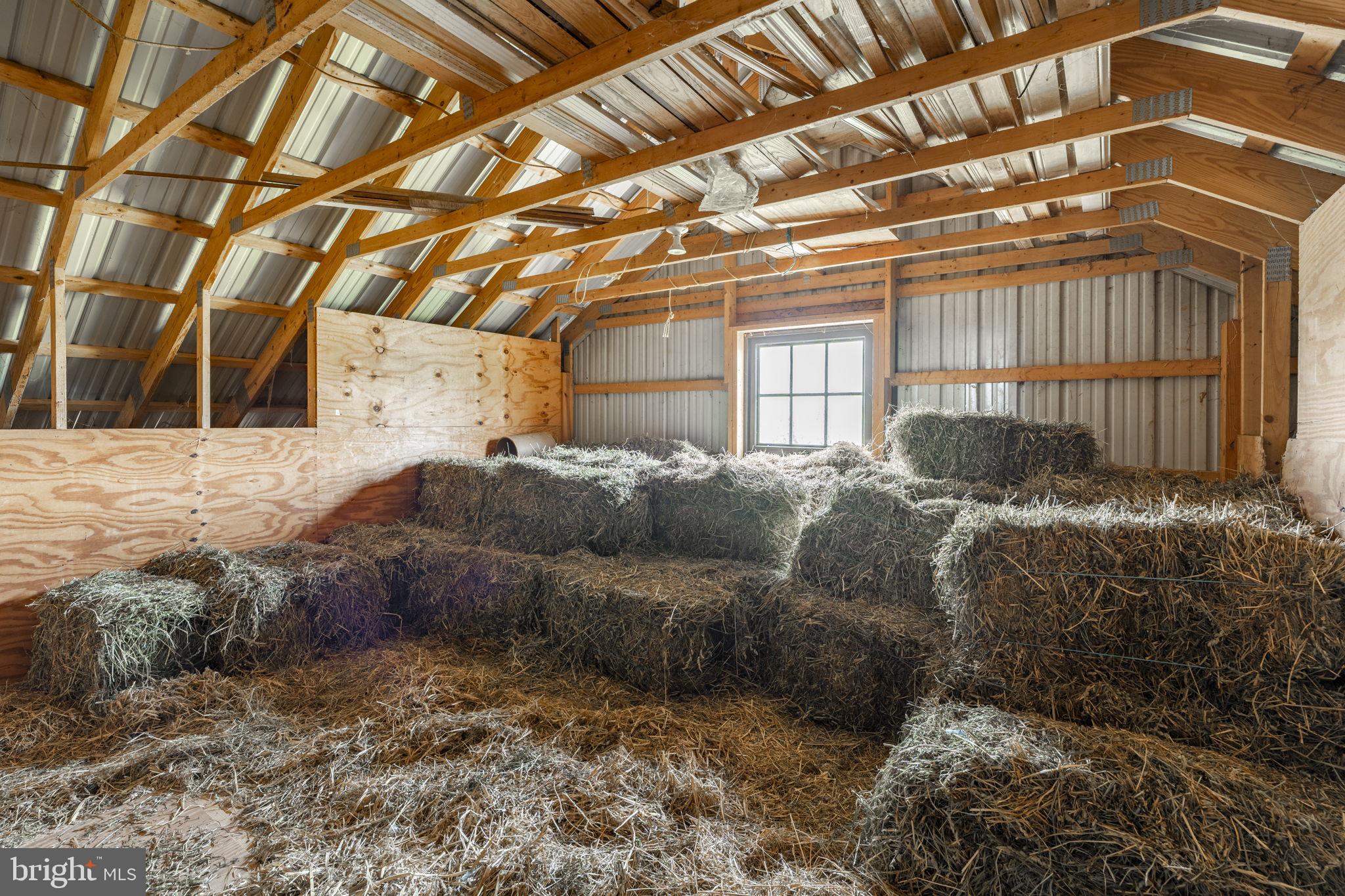 CAERNARVON TWP - Residential