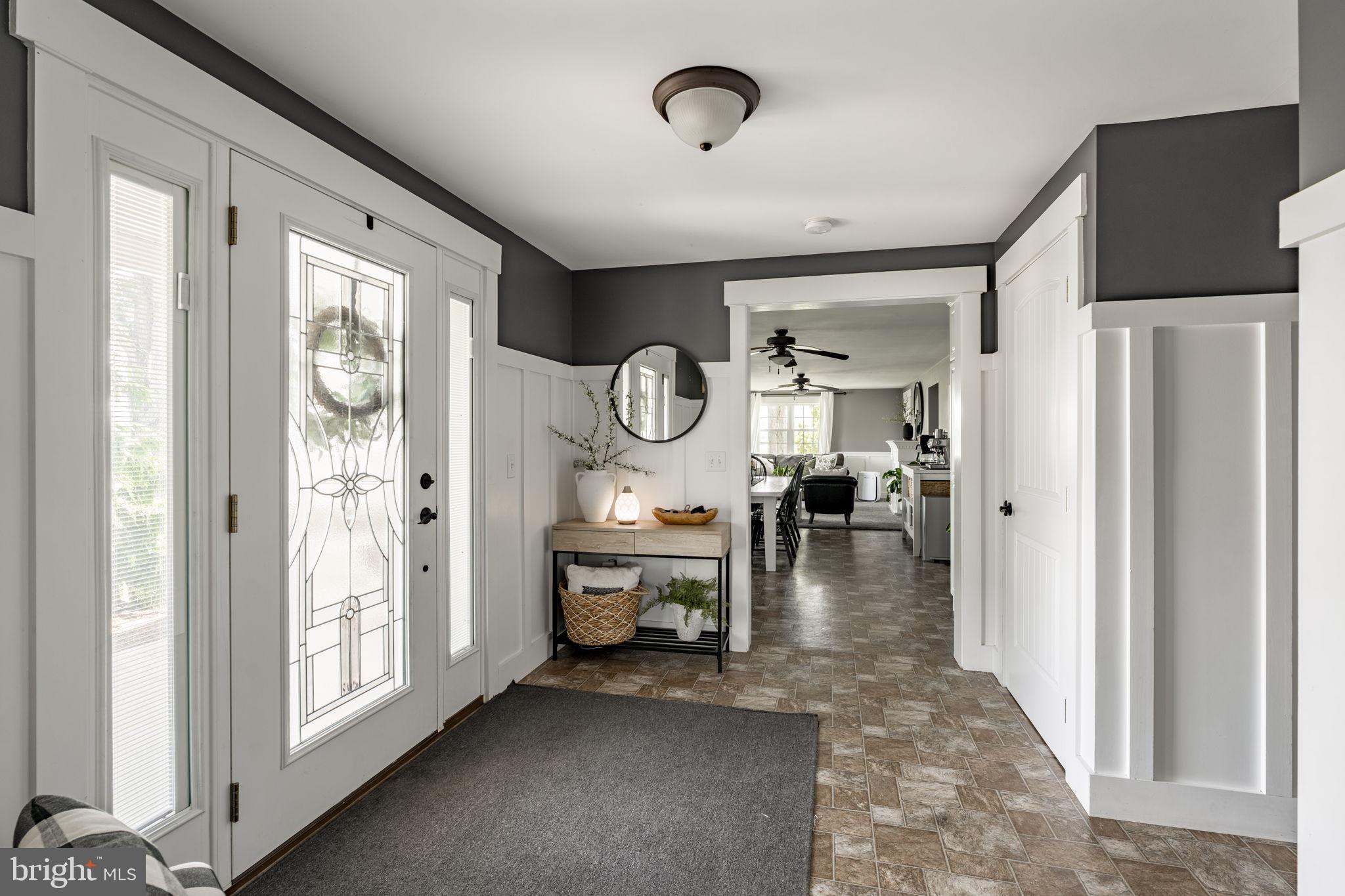 CAERNARVON TWP - Residential