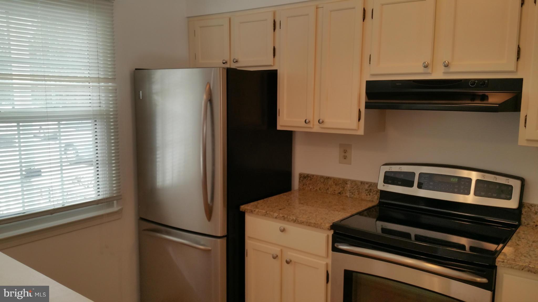 LEE LANDING PARK - Residential