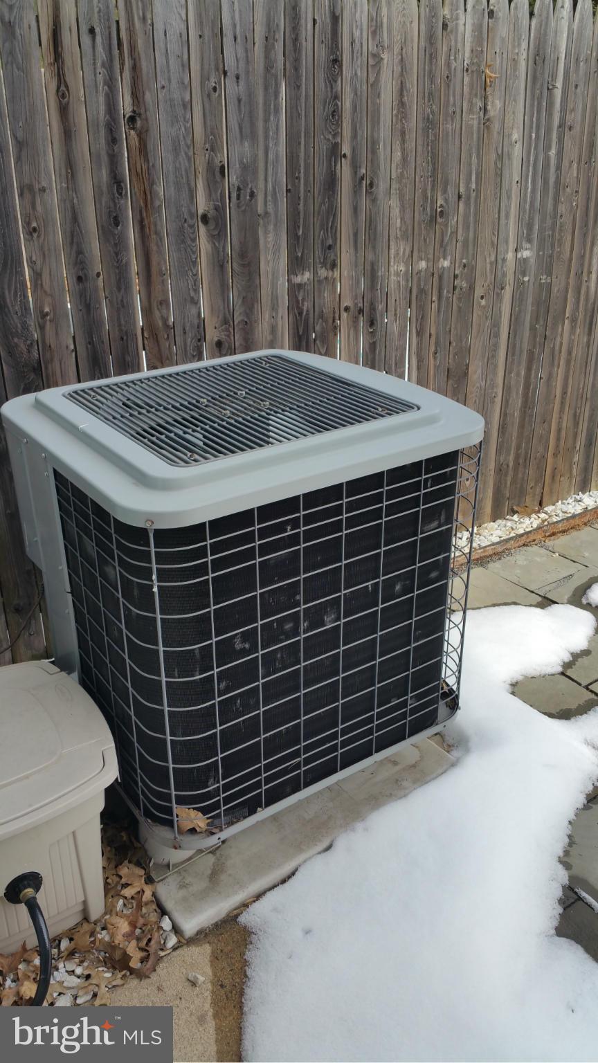 LEE LANDING PARK - Residential