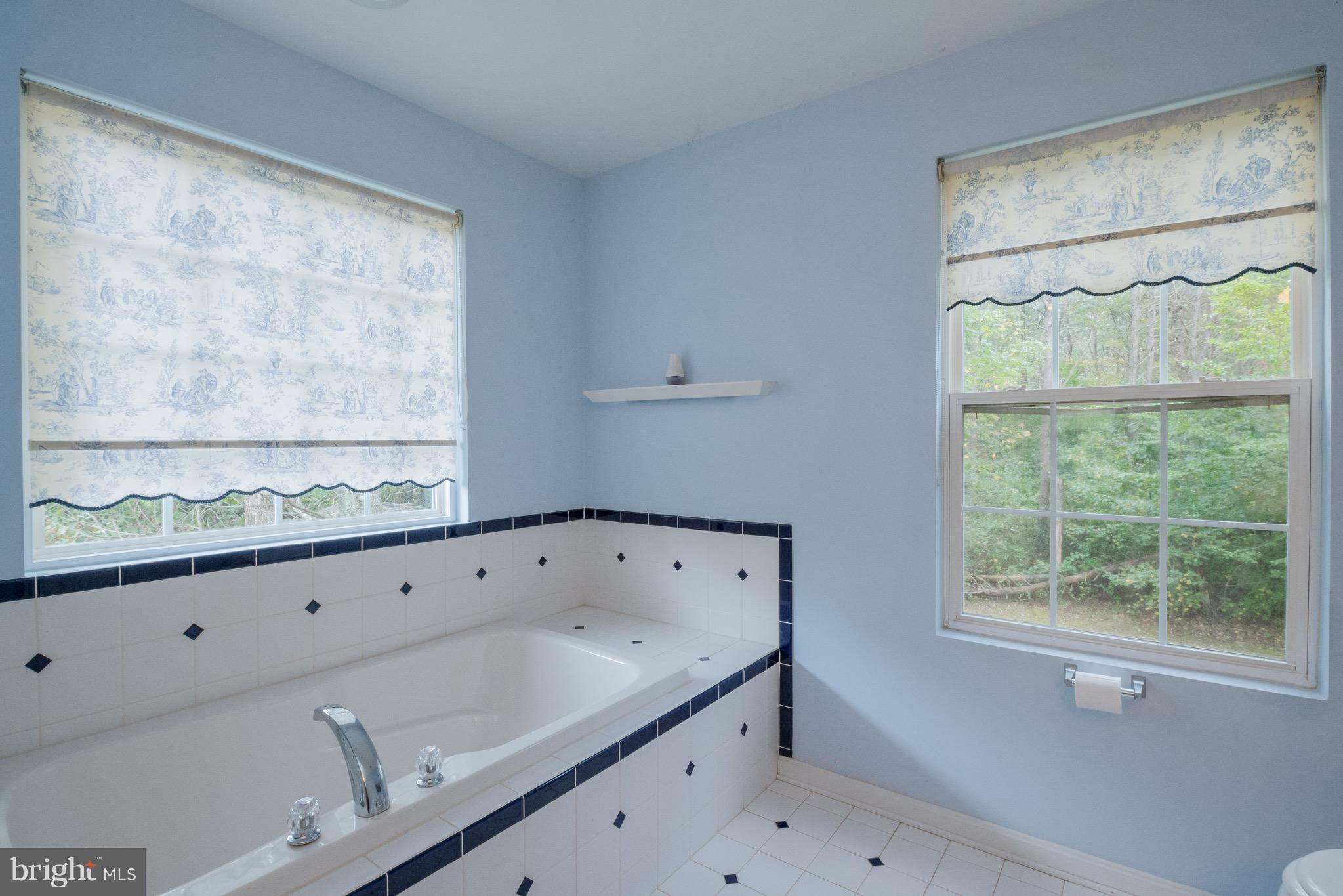 NORTH SELBY - Residential