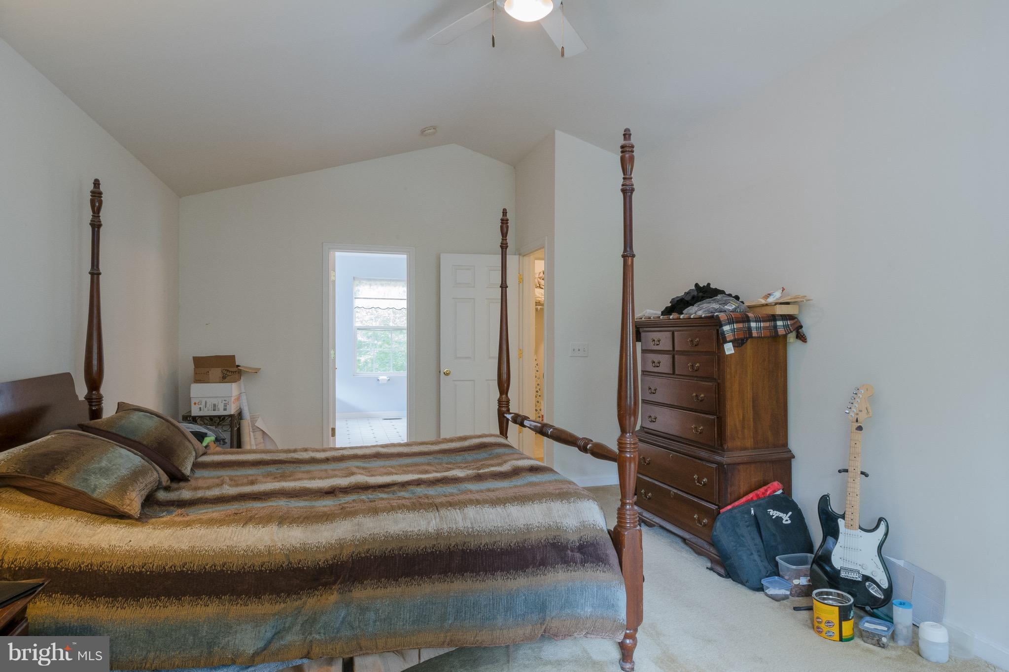 NORTH SELBY - Residential