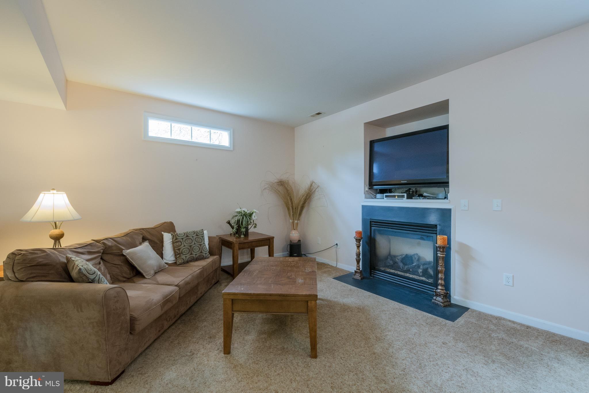 NORTH SELBY - Residential