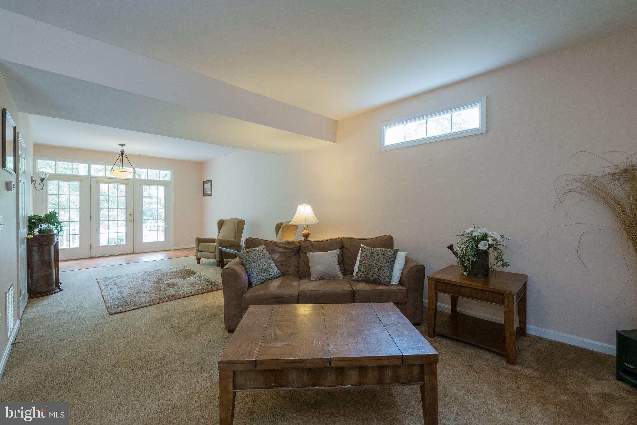 NORTH SELBY - Residential