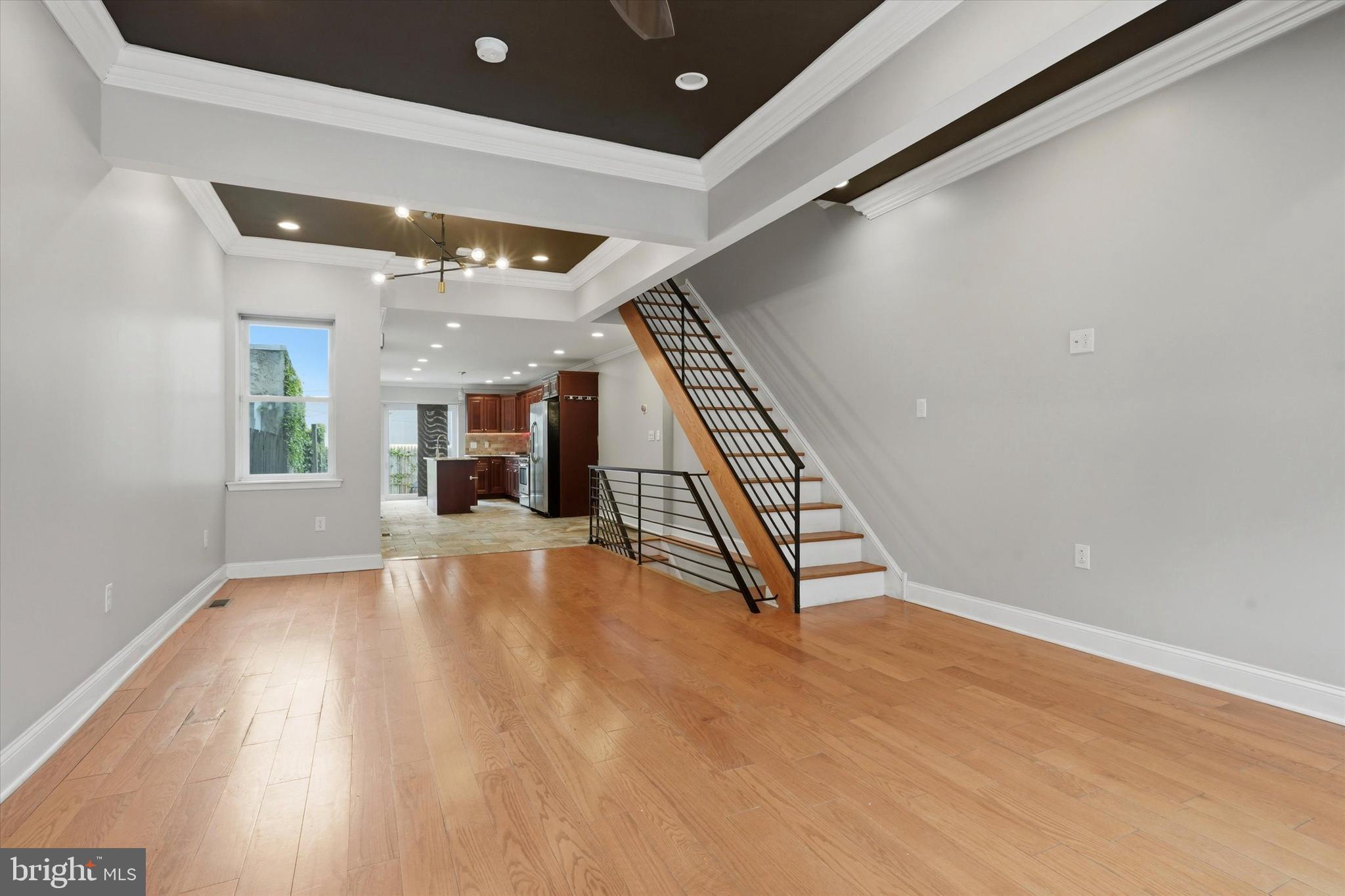 DICKINSON NARROWS - Residential