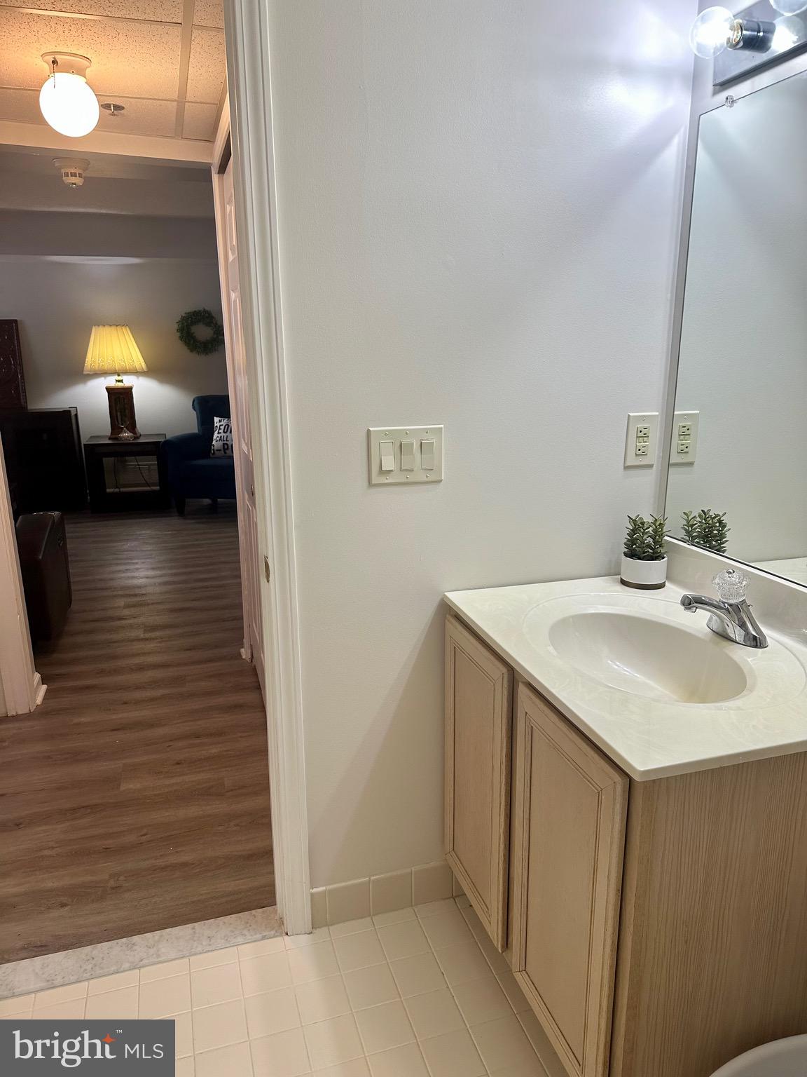 CENTENNIAL STATION - Residential